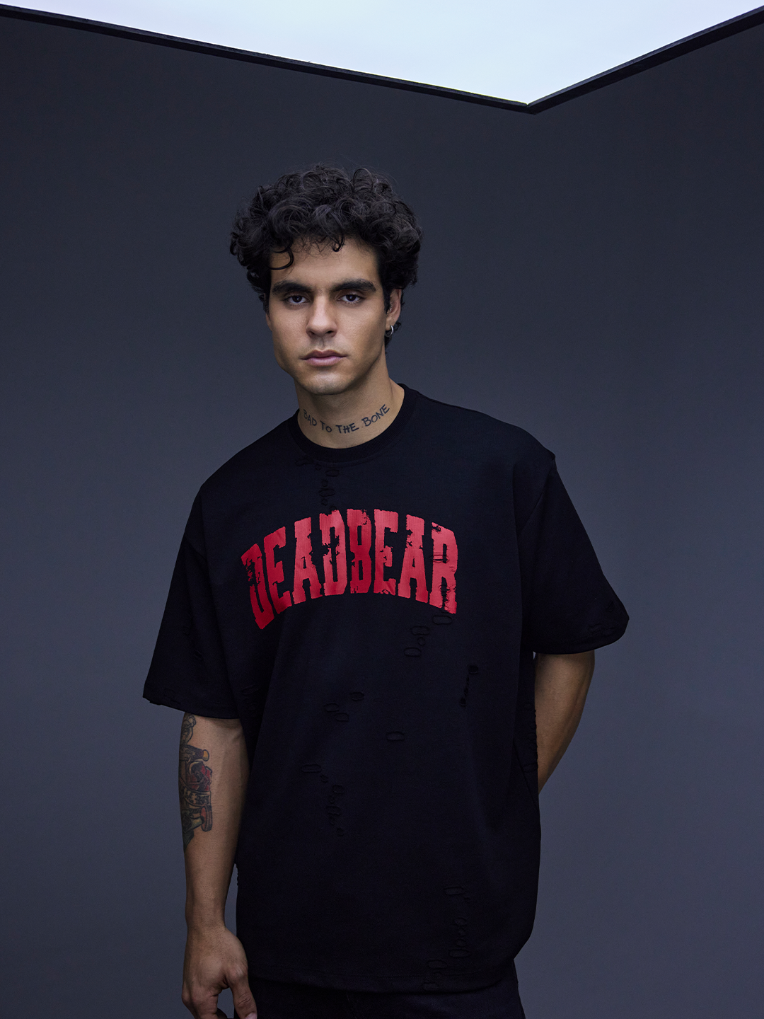 Distressed Black Tee 3.0