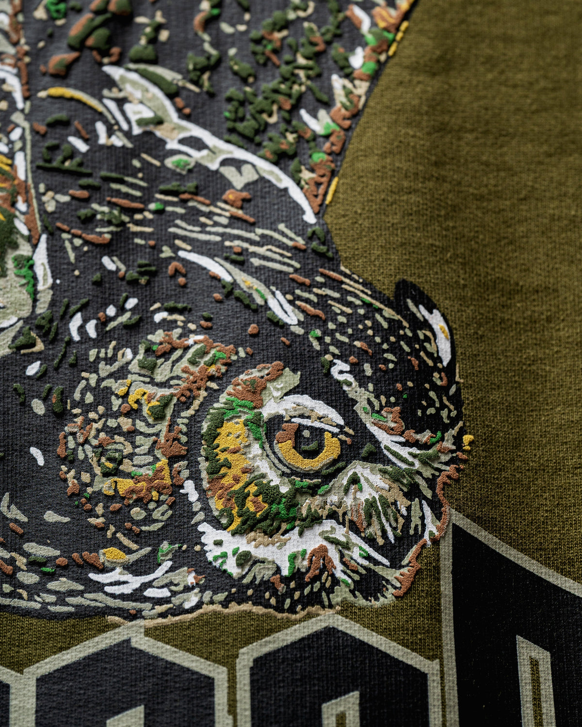 Messenger Tee Olive