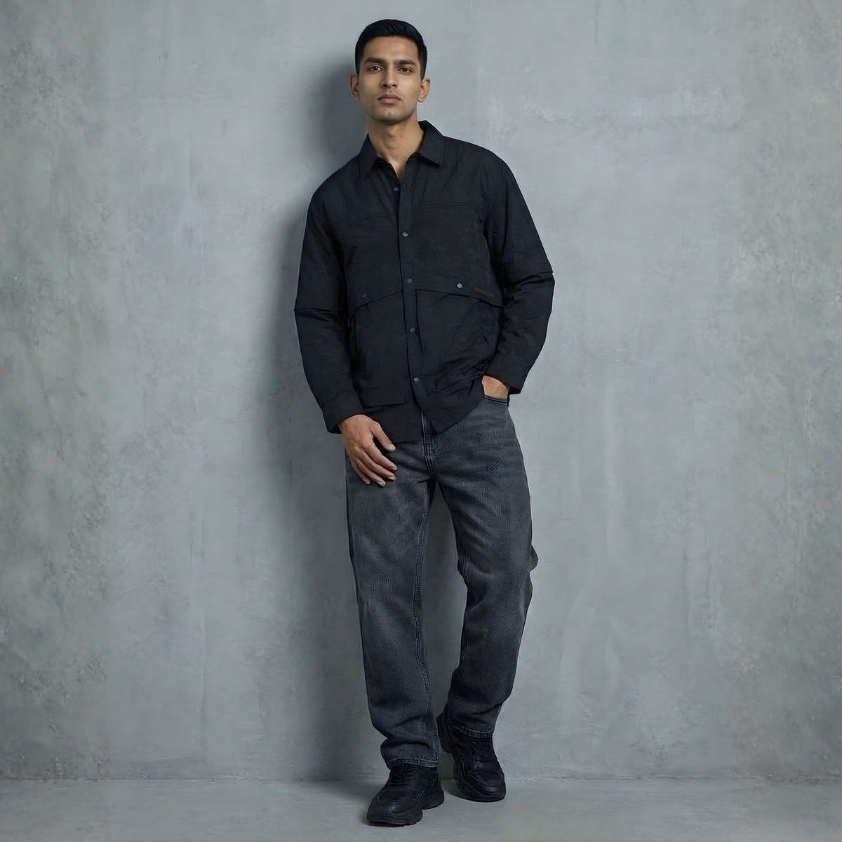 BLACK FIELD OVERSHIRT