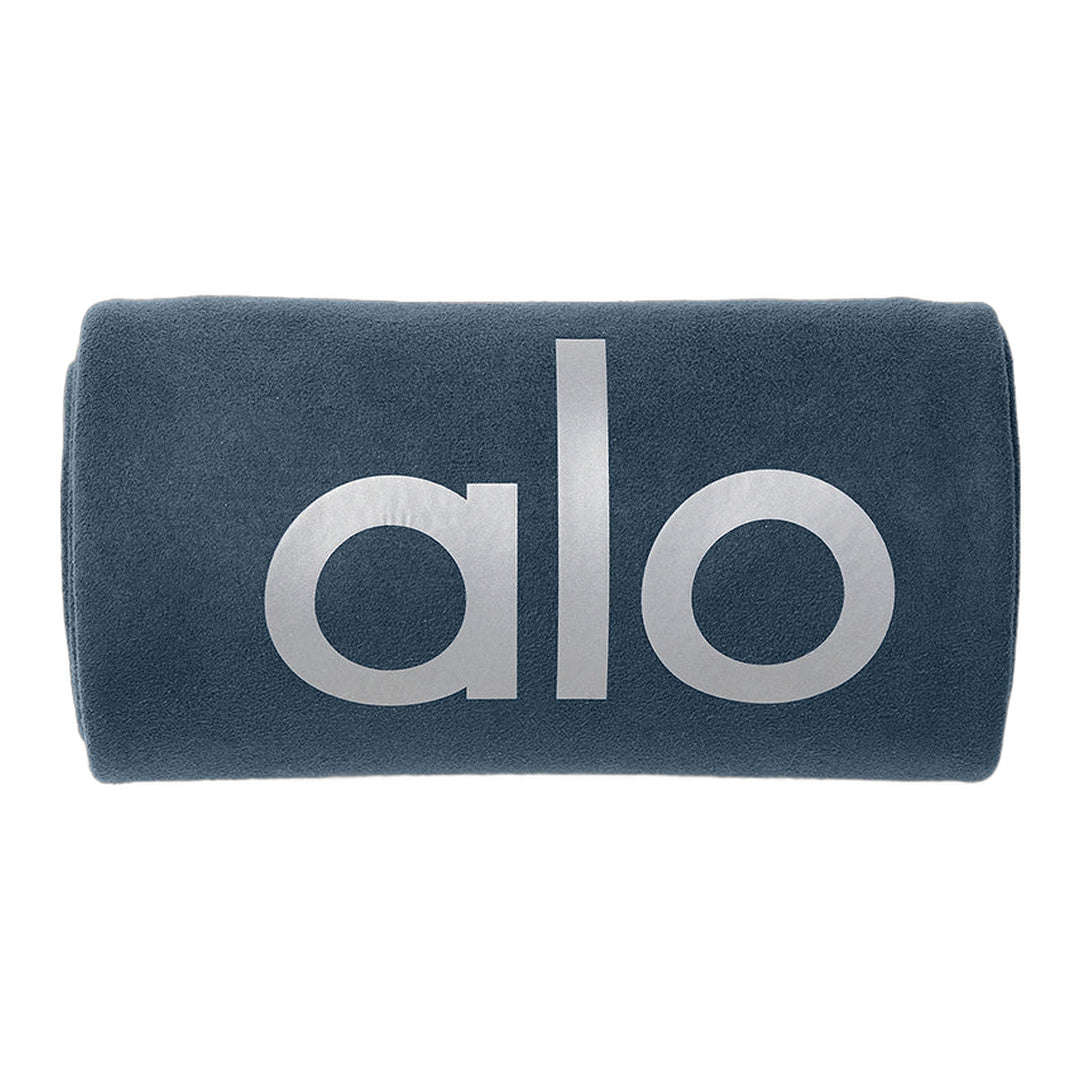 alo Grounded No-Slip Towel - Eclipse