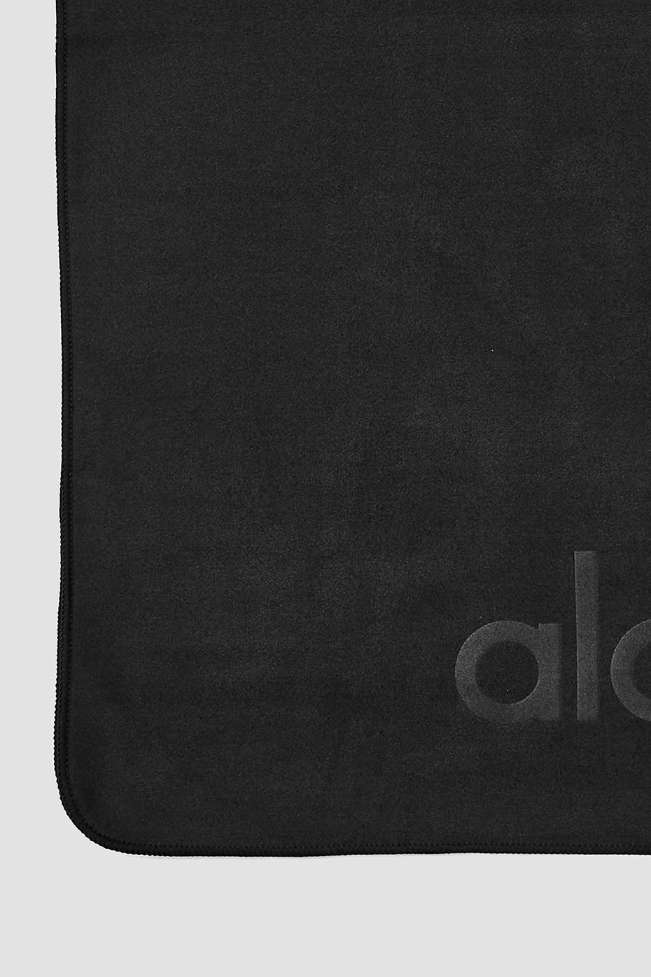 alo Performance No Sweat Hand Towel - Black