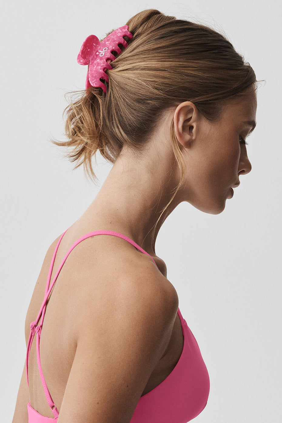 alo 90's Claw Clip - Paradise Pink Shell