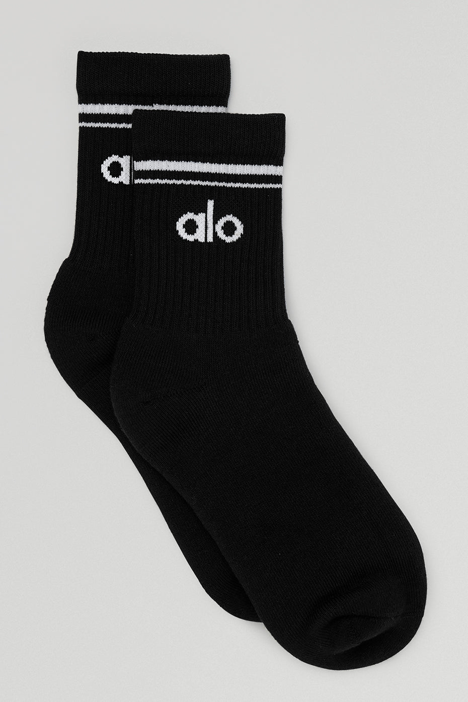 alo Unisex Half-Crew Throwback Sock - Black/White