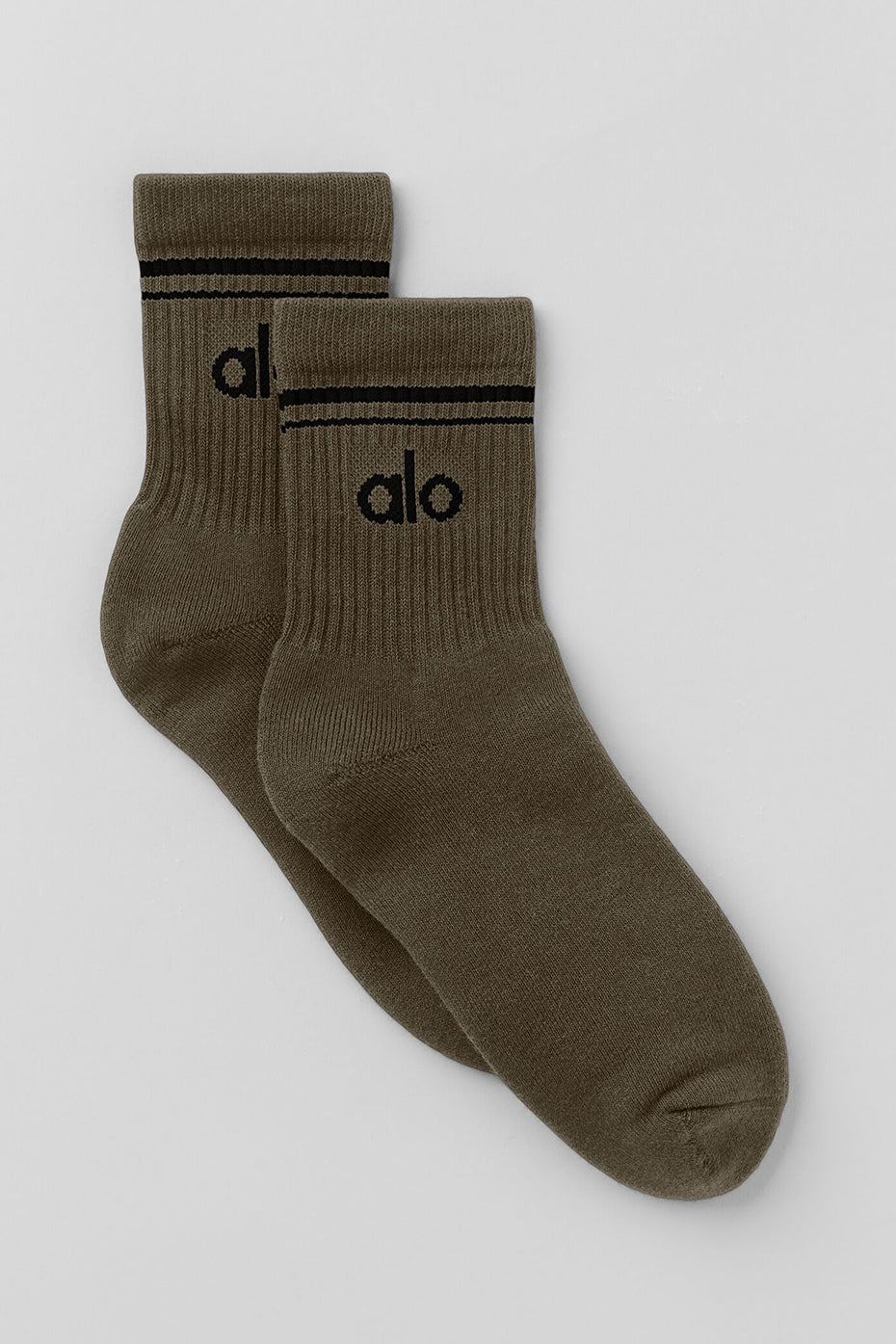 alo Unisex Half-Crew Throwback Sock - Olive Tree/Black