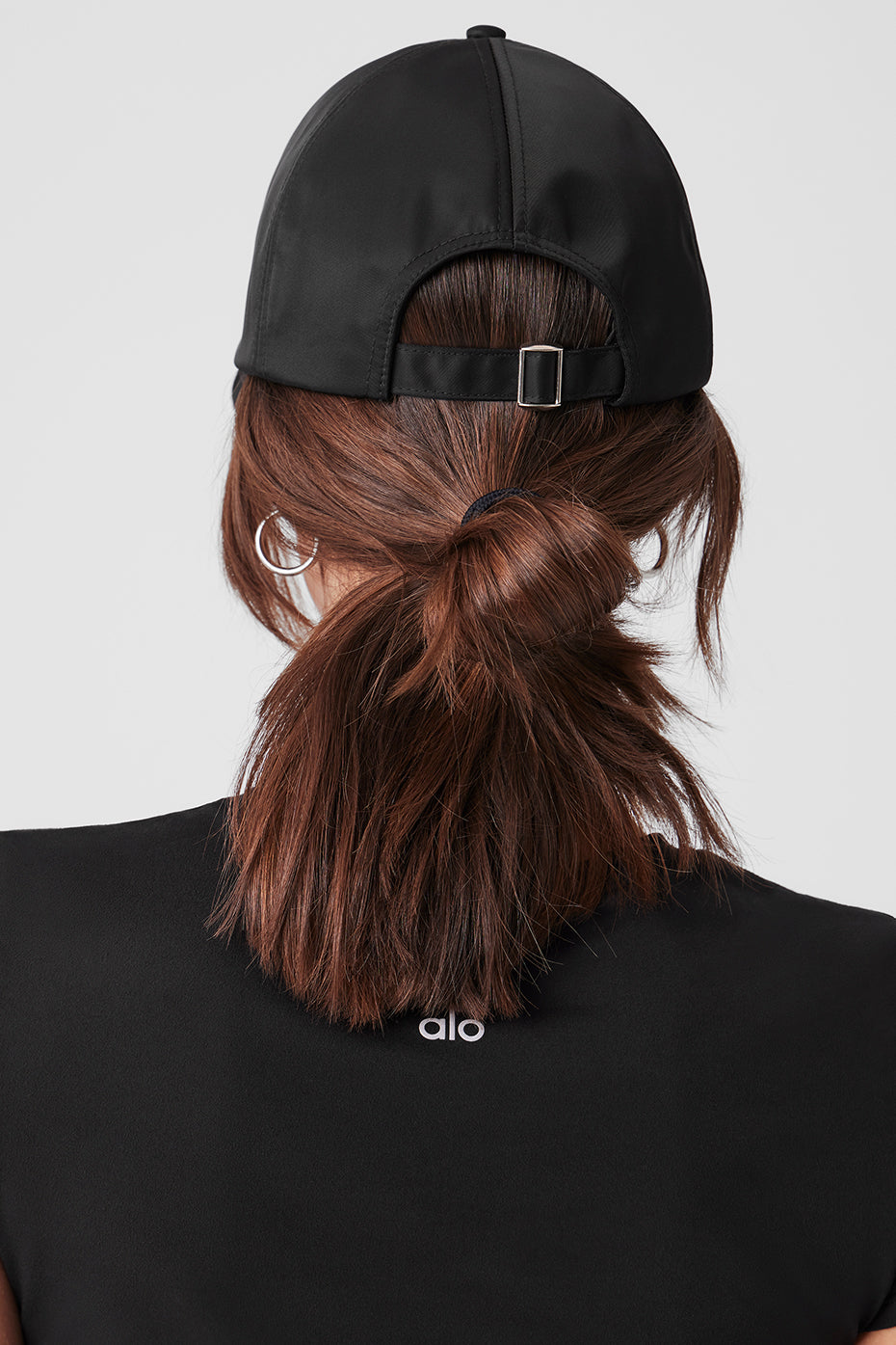 alo Satin Off-Duty Cap - Black