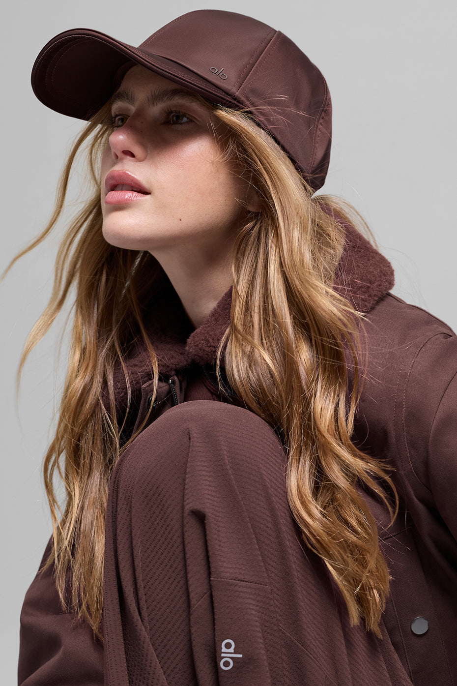 alo Satin Off-Duty Cap - Brownstone