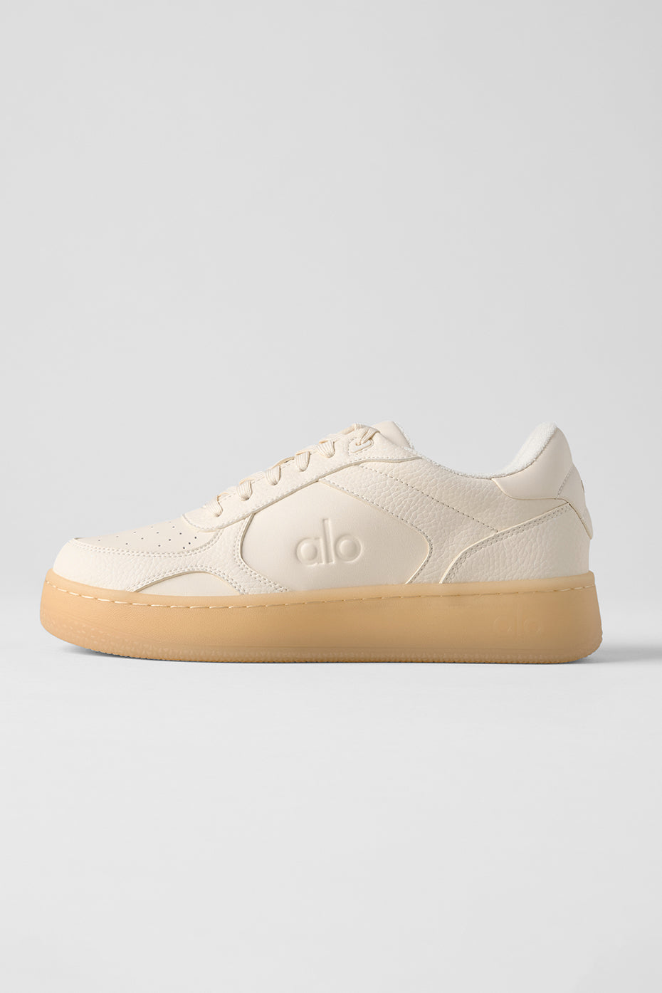 alo ALO Recovery Mode Sneaker - Clay