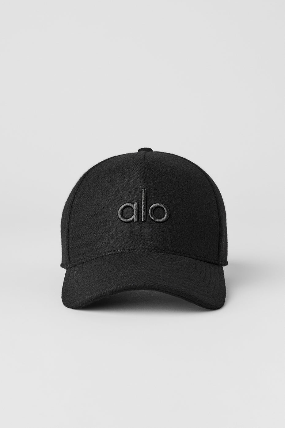 alo Wool Blend District Trucker Hat - Black