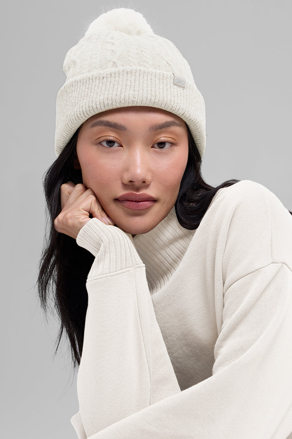 alo Cable Knit Winter Bliss Beanie - Ivory
