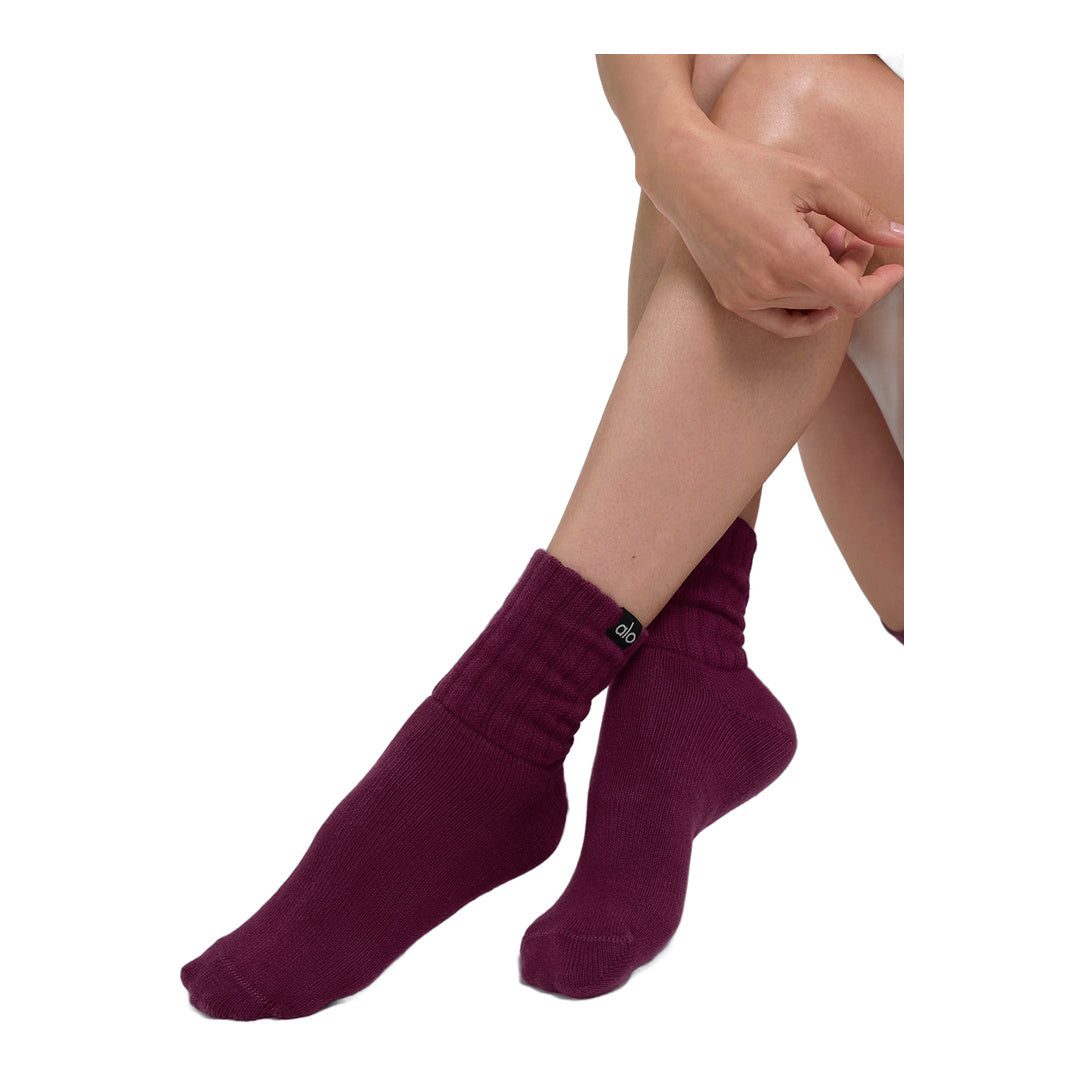 alo Unisex Half-Crew Scrunch Sock - Burgundy
