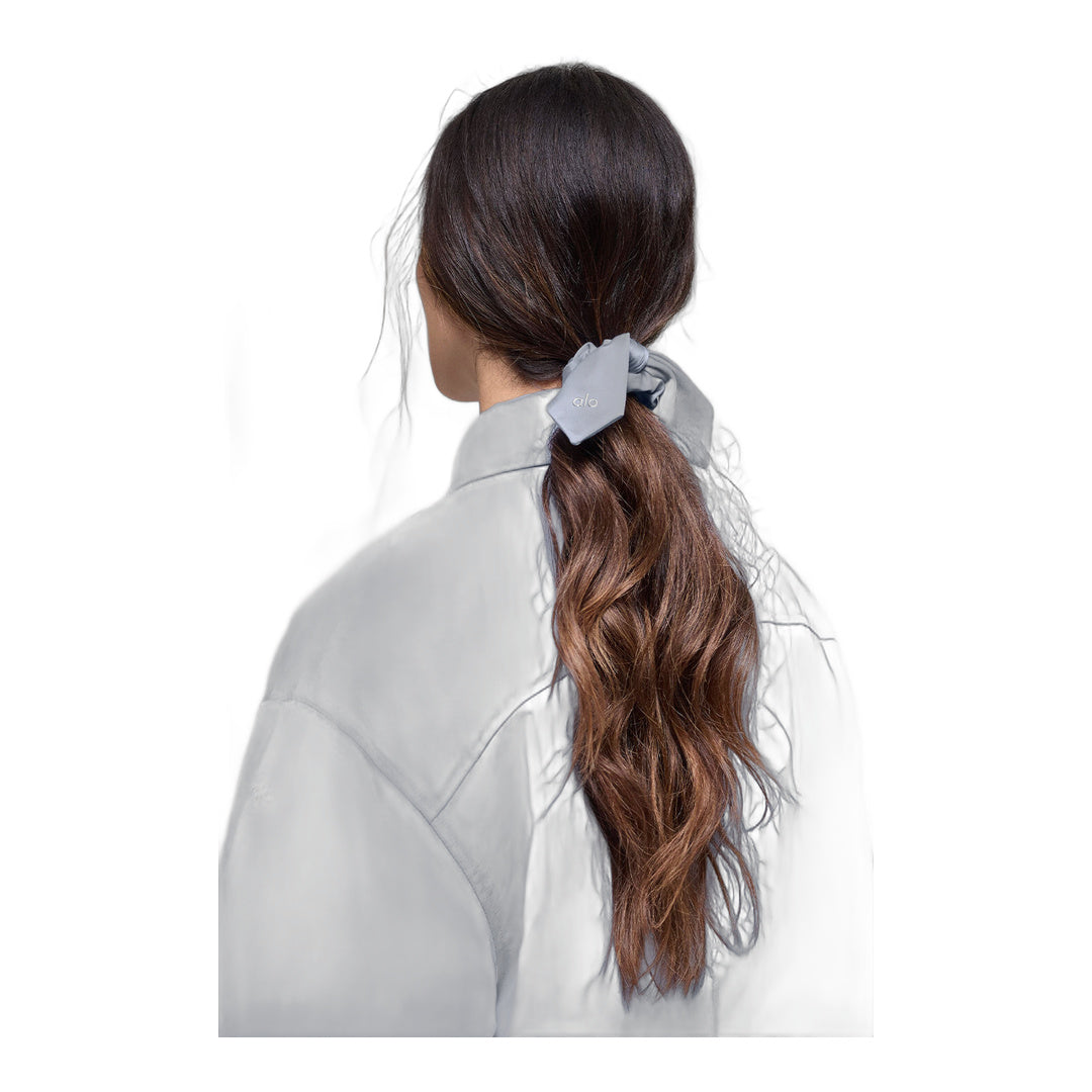 alo Airlift Rhythm Scrunchie - Winter Frost