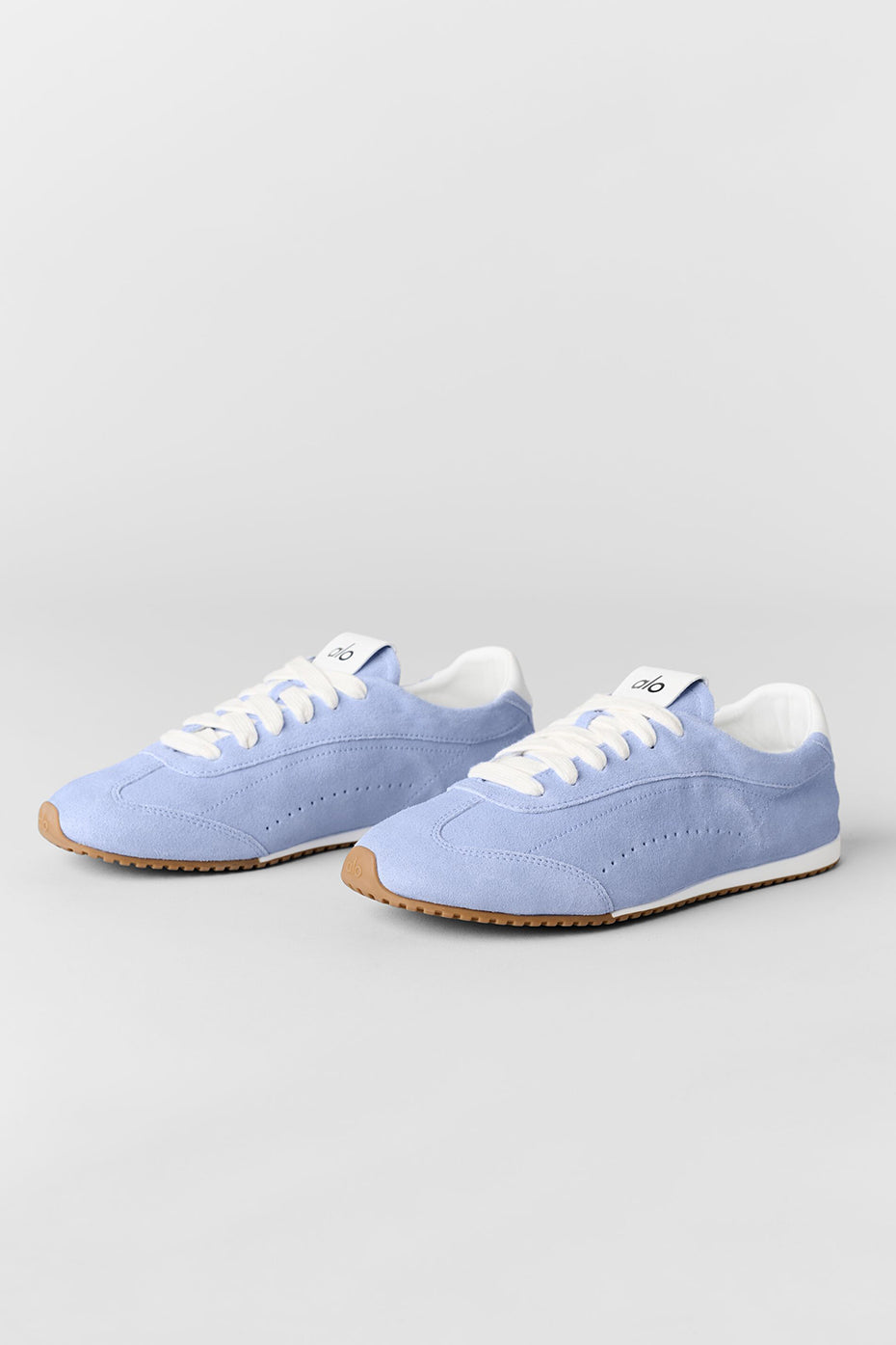 alo ALO Sunset Sneaker - Light Provence Blue