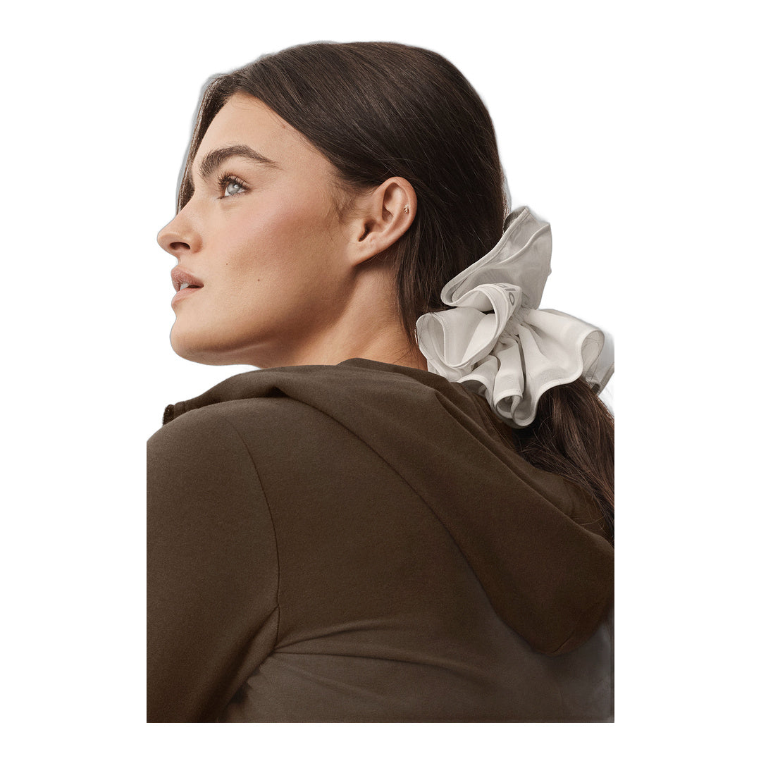 alo Mesh Sweet Nothing Oversize Scrunchie - Ivory