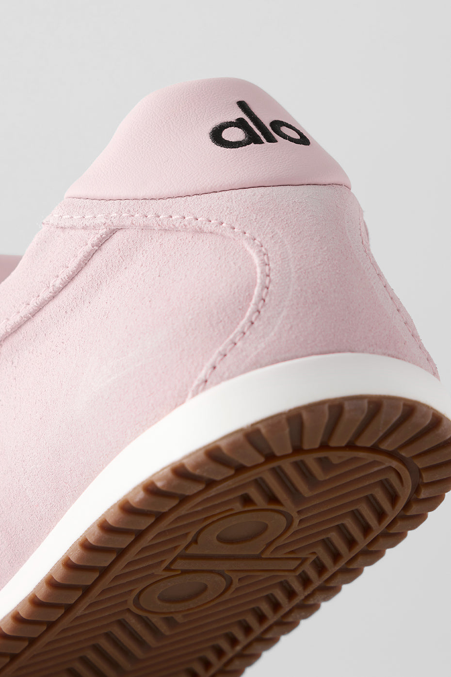 alo ALO Sunset Sneaker + Jisoo - Bloom Pink