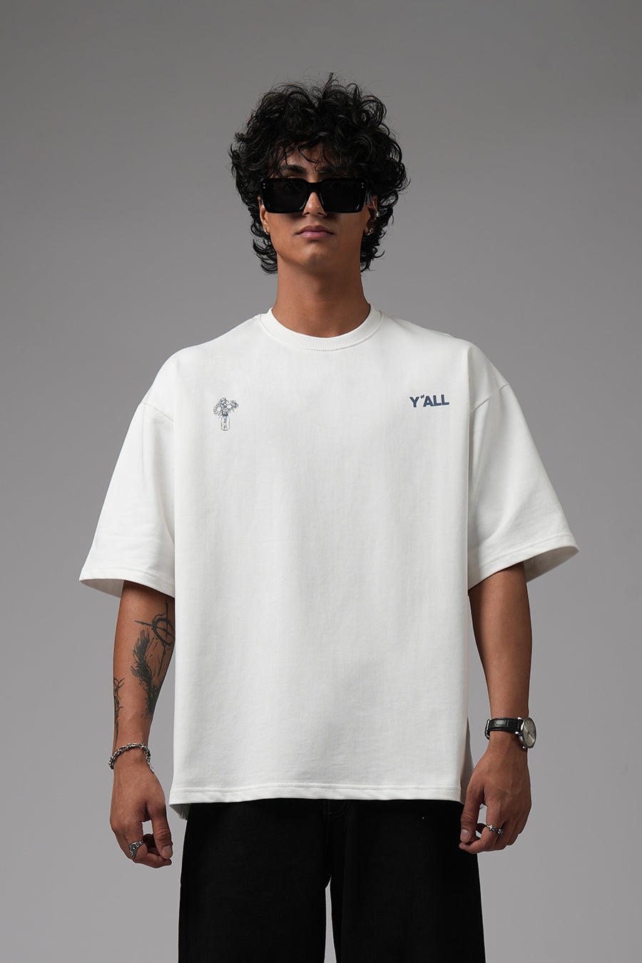 MEMBERS ONLY CLUB - HEIRLOOM OFF WHITE
