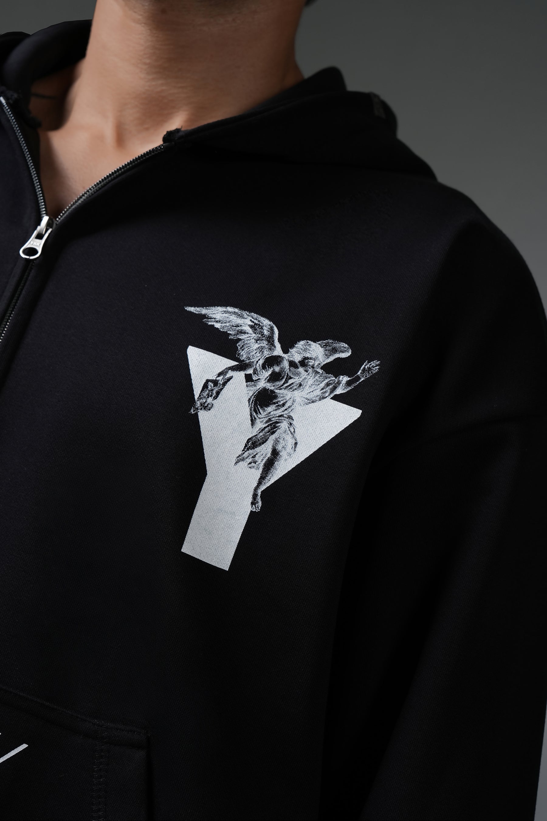 MIRACLE -Black Zip UP