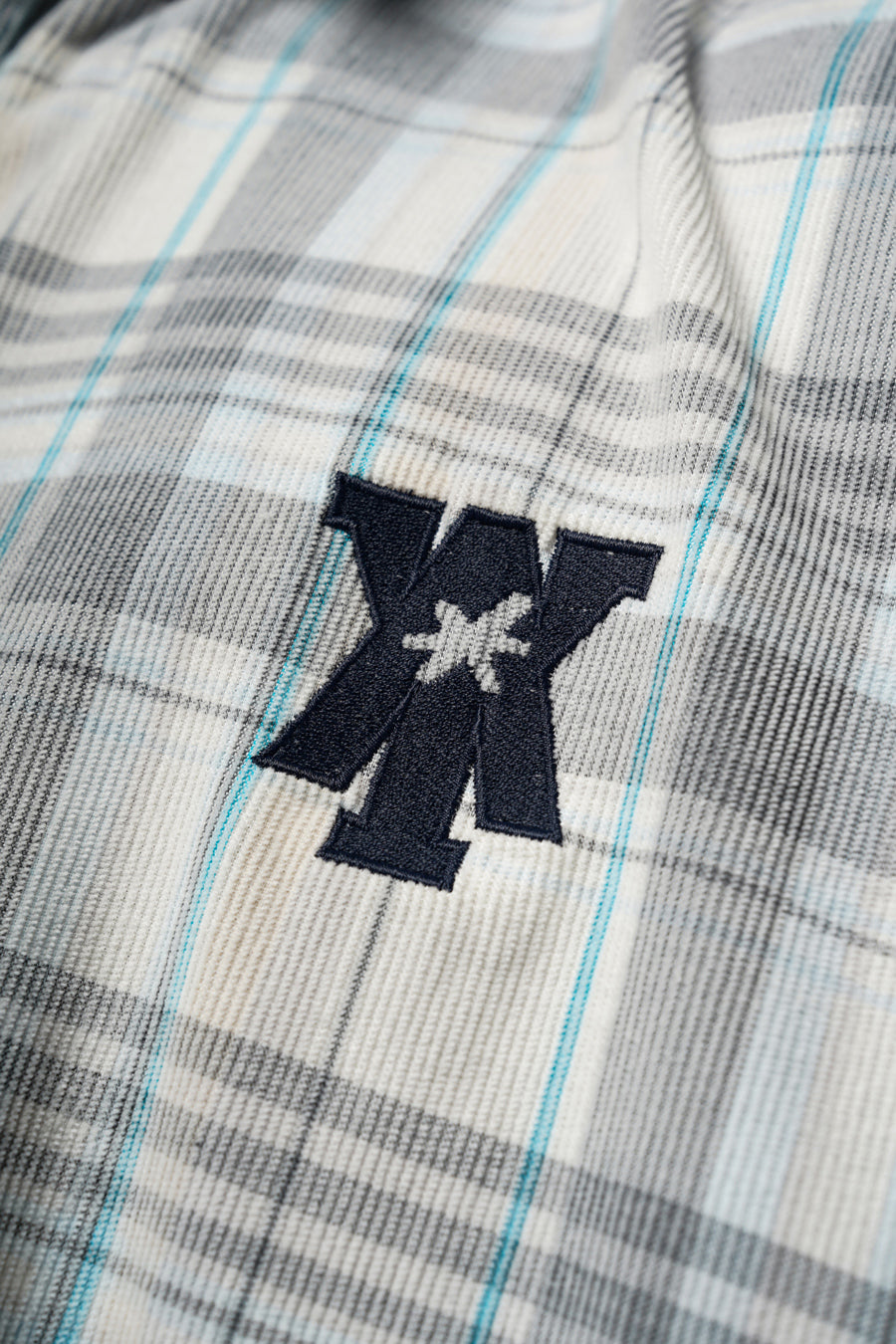 VANTAGE – MINERAL BLUE