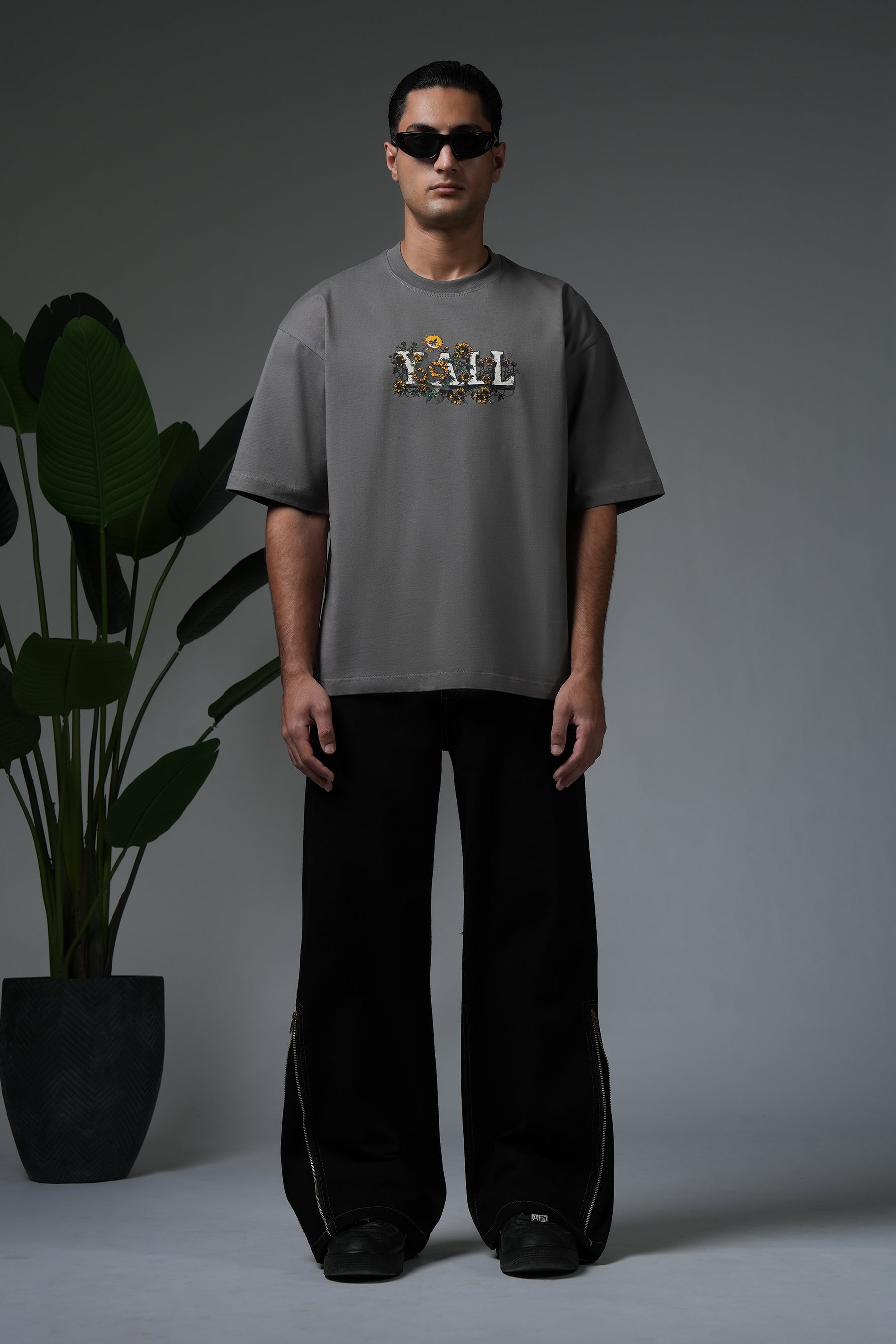 SUNDAZE - FORBES GREY