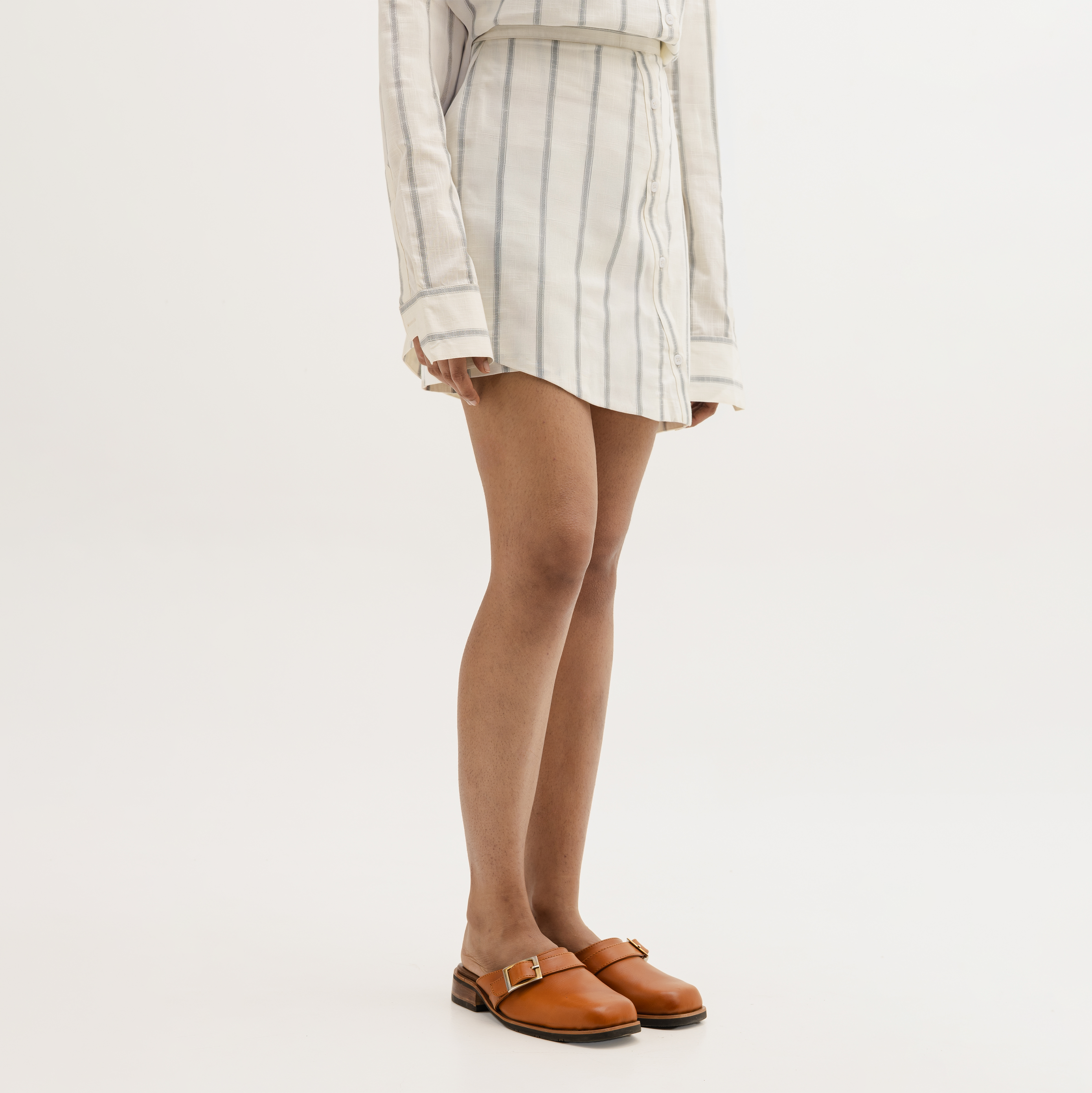 BUTTON DOWN SKORT - BLUE