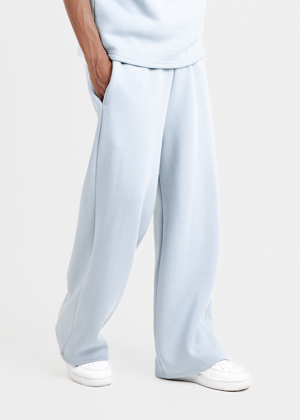 genesis wide leg sweatpants
