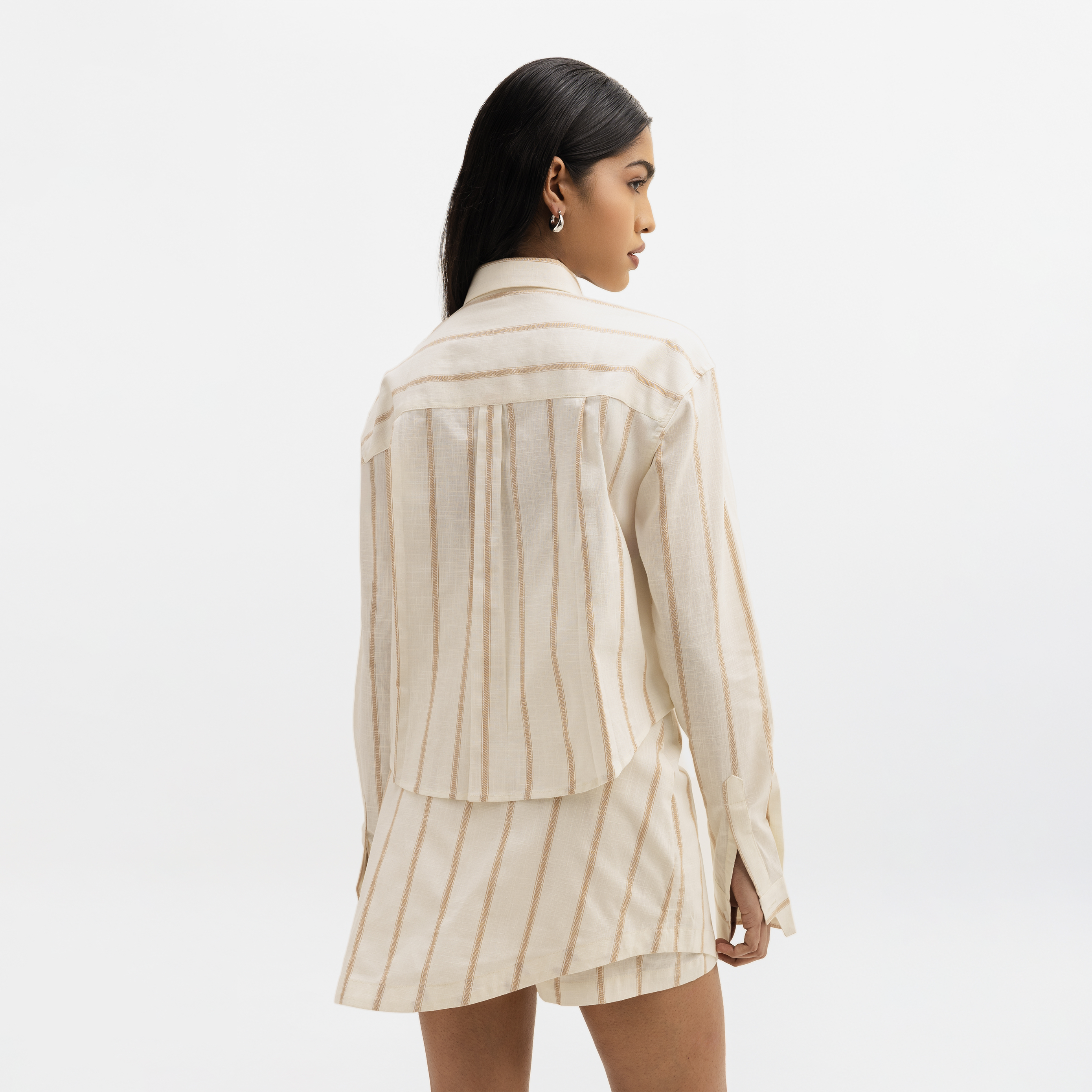 ASYMMETRICAL BUTTON DOWN SHIRT - BEIGE
