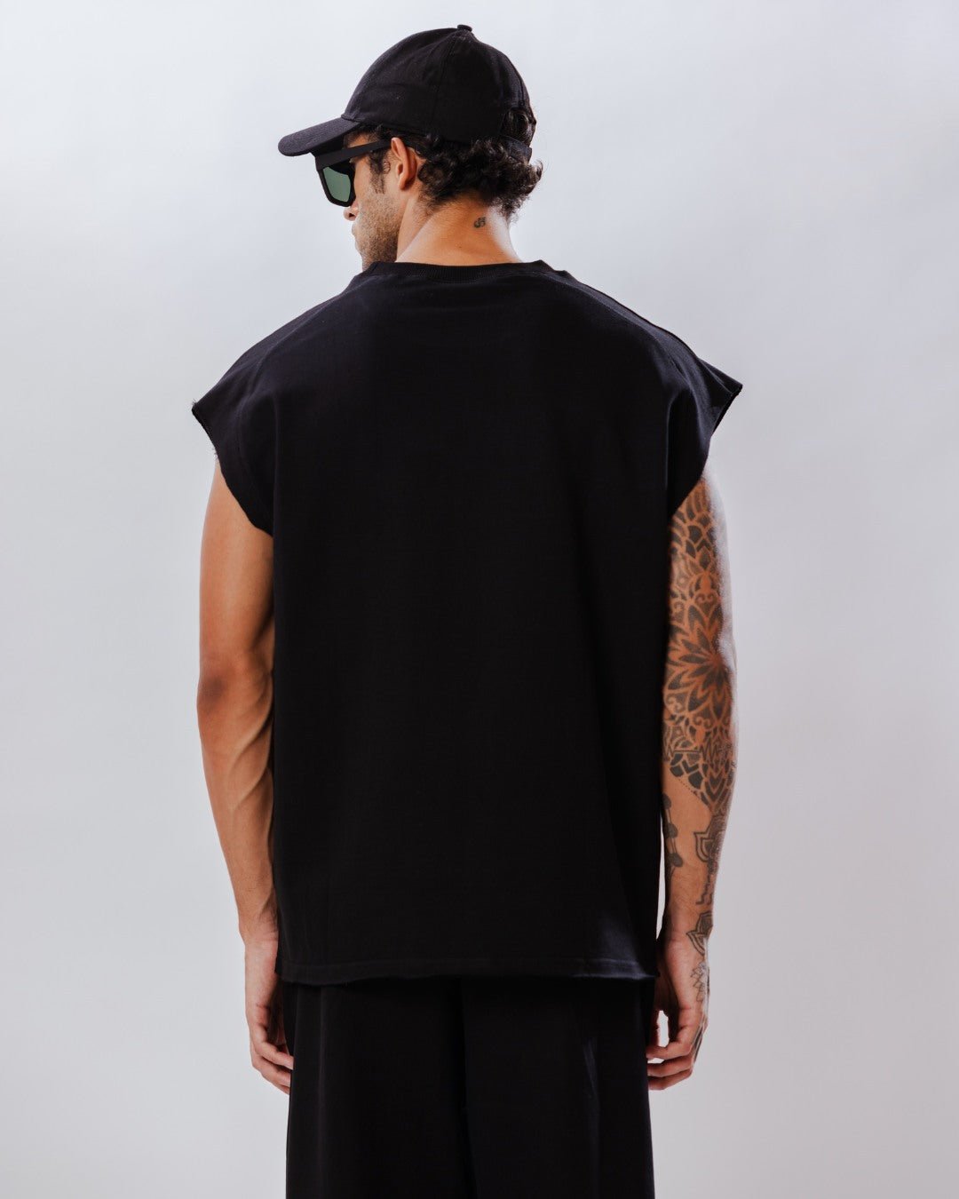 Black Sandos Set