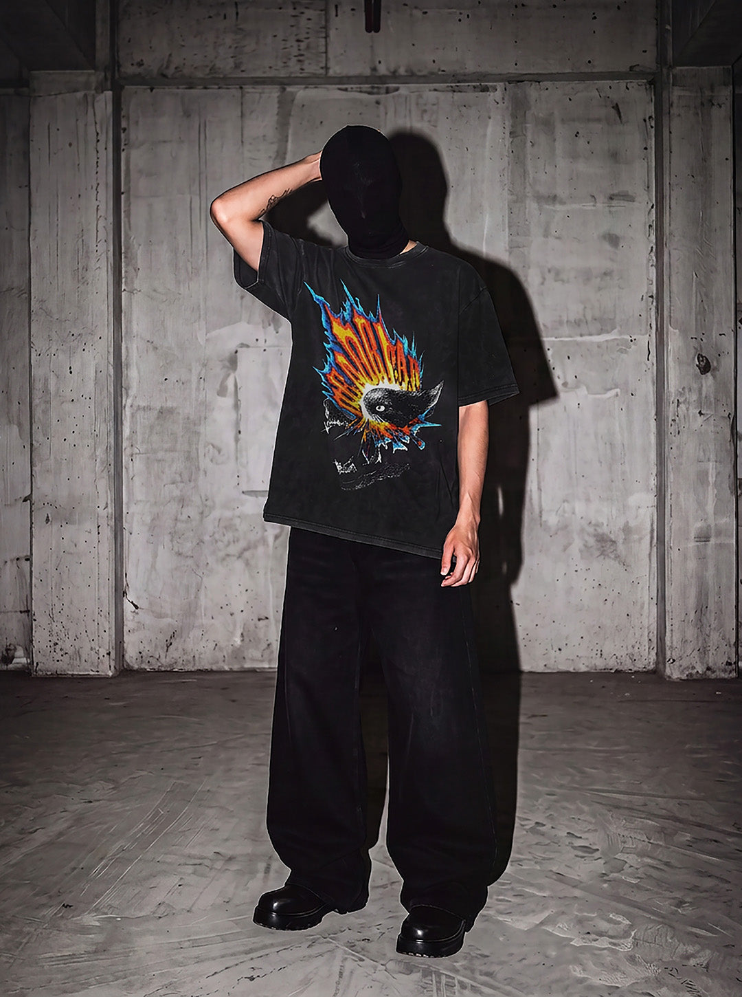 Wolf Tee Washed Black