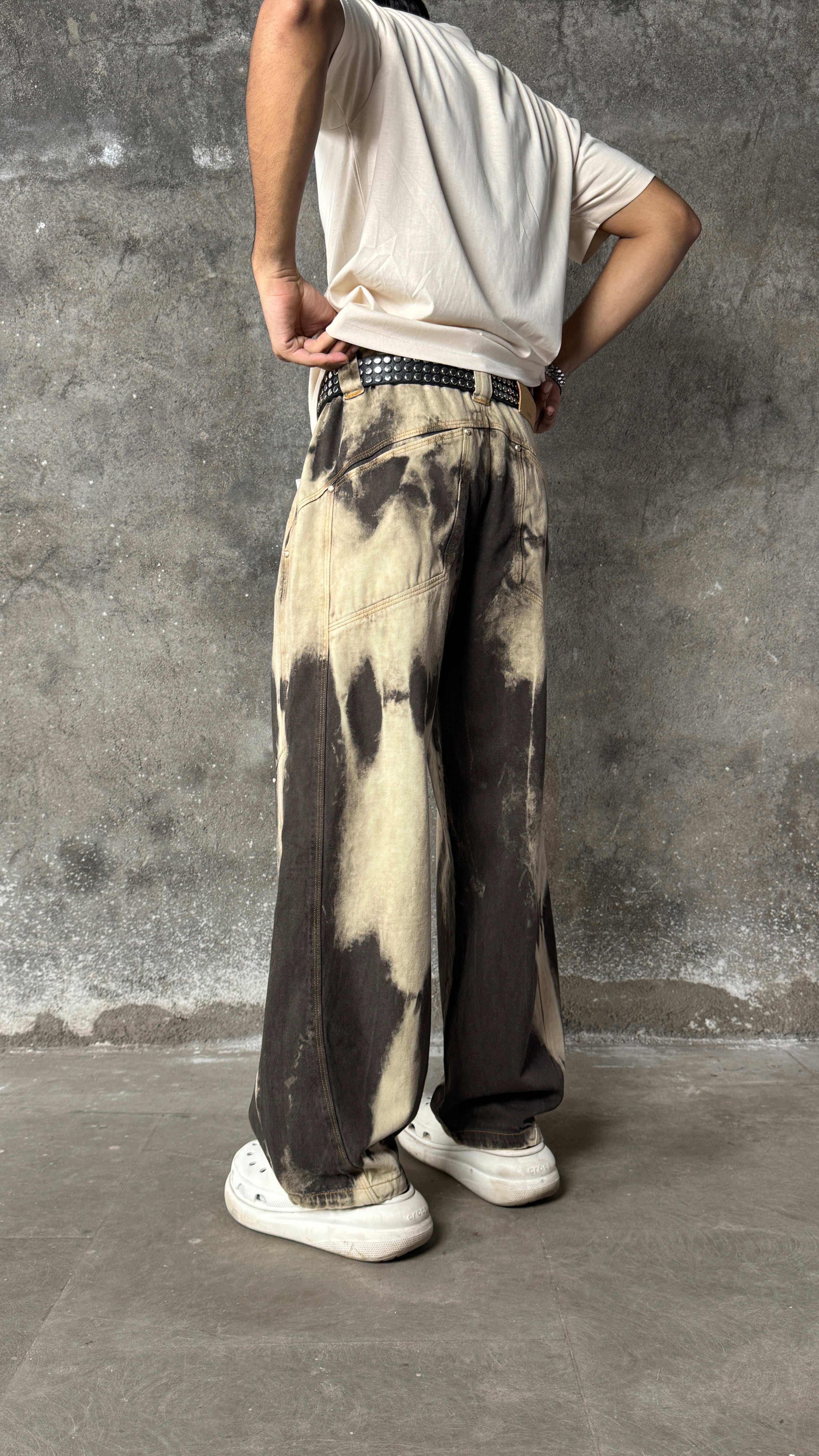 B4 Curved- Coffee shibori- RTW