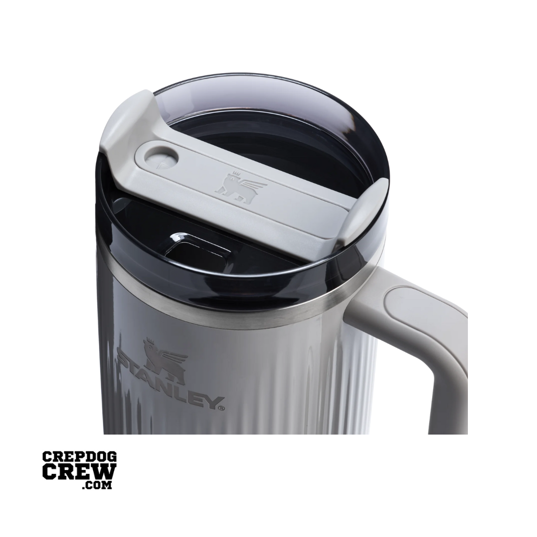 STANLEY TUMBLER Mug FlowState Fluted Ash Gloss 40 Oz