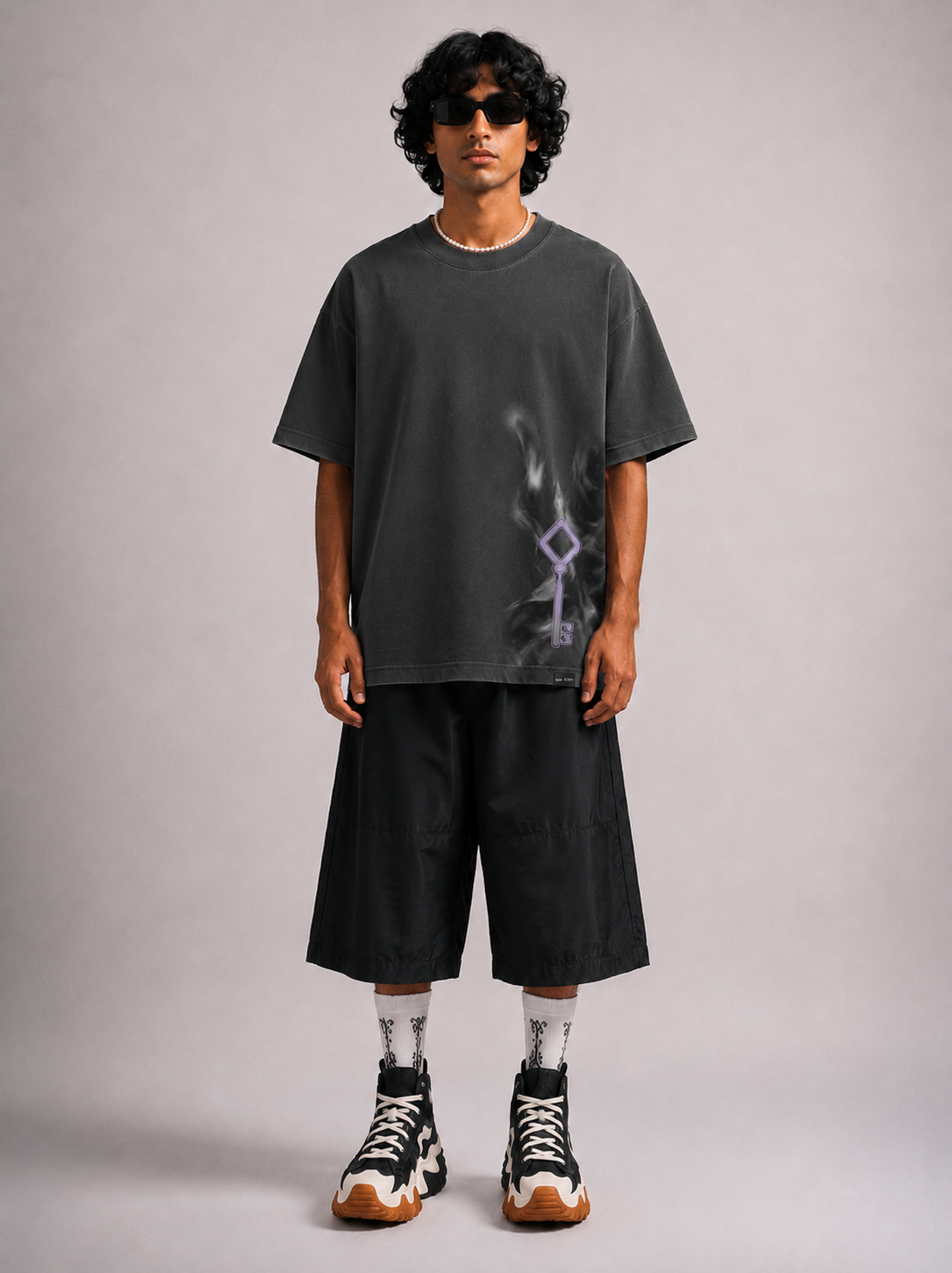 ACE OF KEYS - OVERSIZED T-SHIRT (Grey)