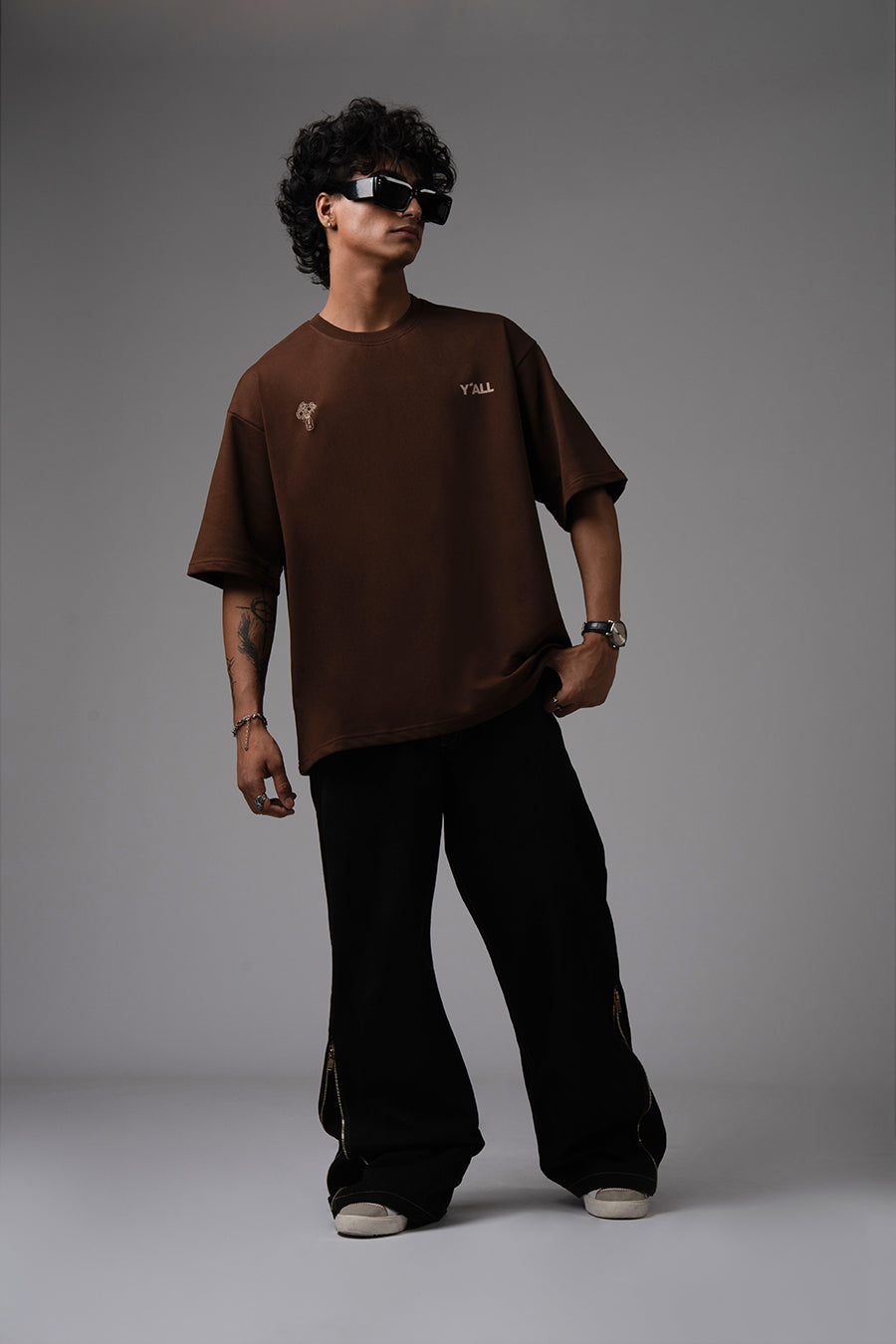 MEMBERS ONLY CLUB - HEIRLOOM BROWN