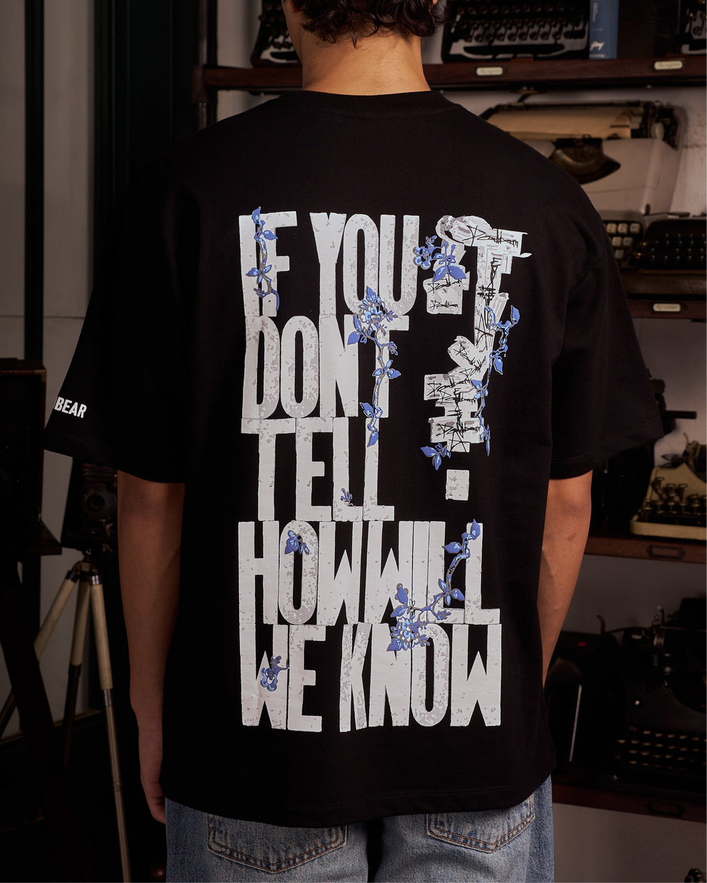 Confessions Tee Black