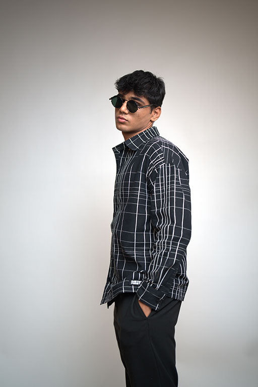 Distorted Shirt - Black