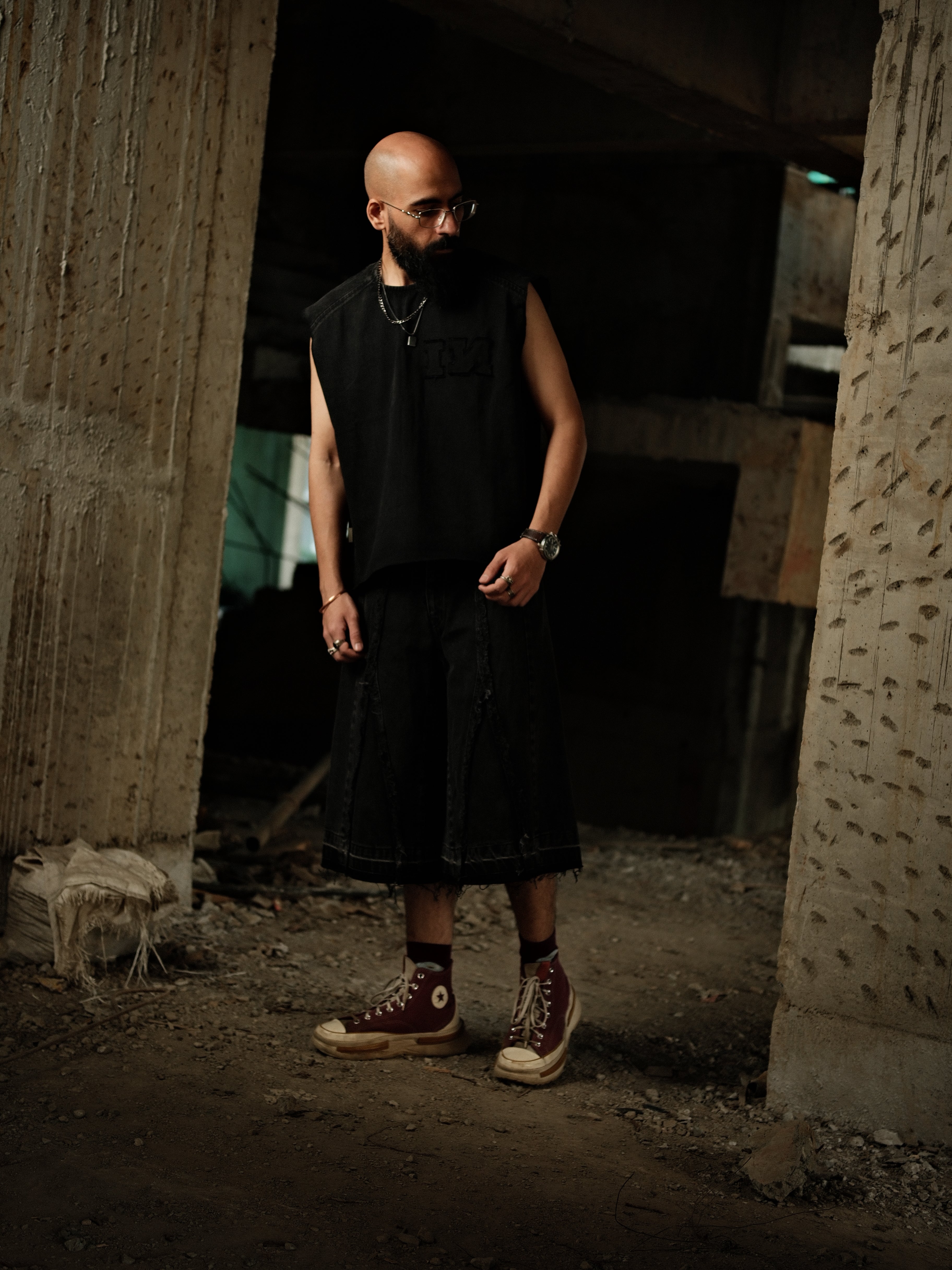 Void Stitched - Jorts (Black)
