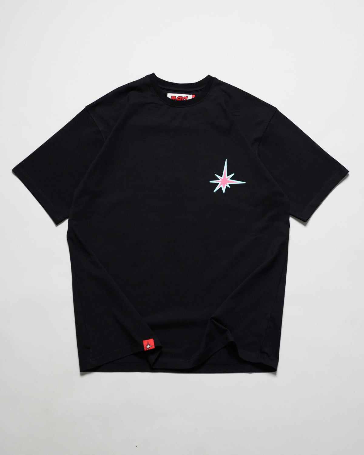 RAD SIGNATURE TEE