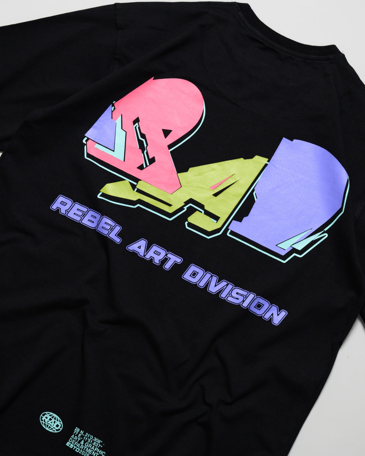 RAD SIGNATURE TEE