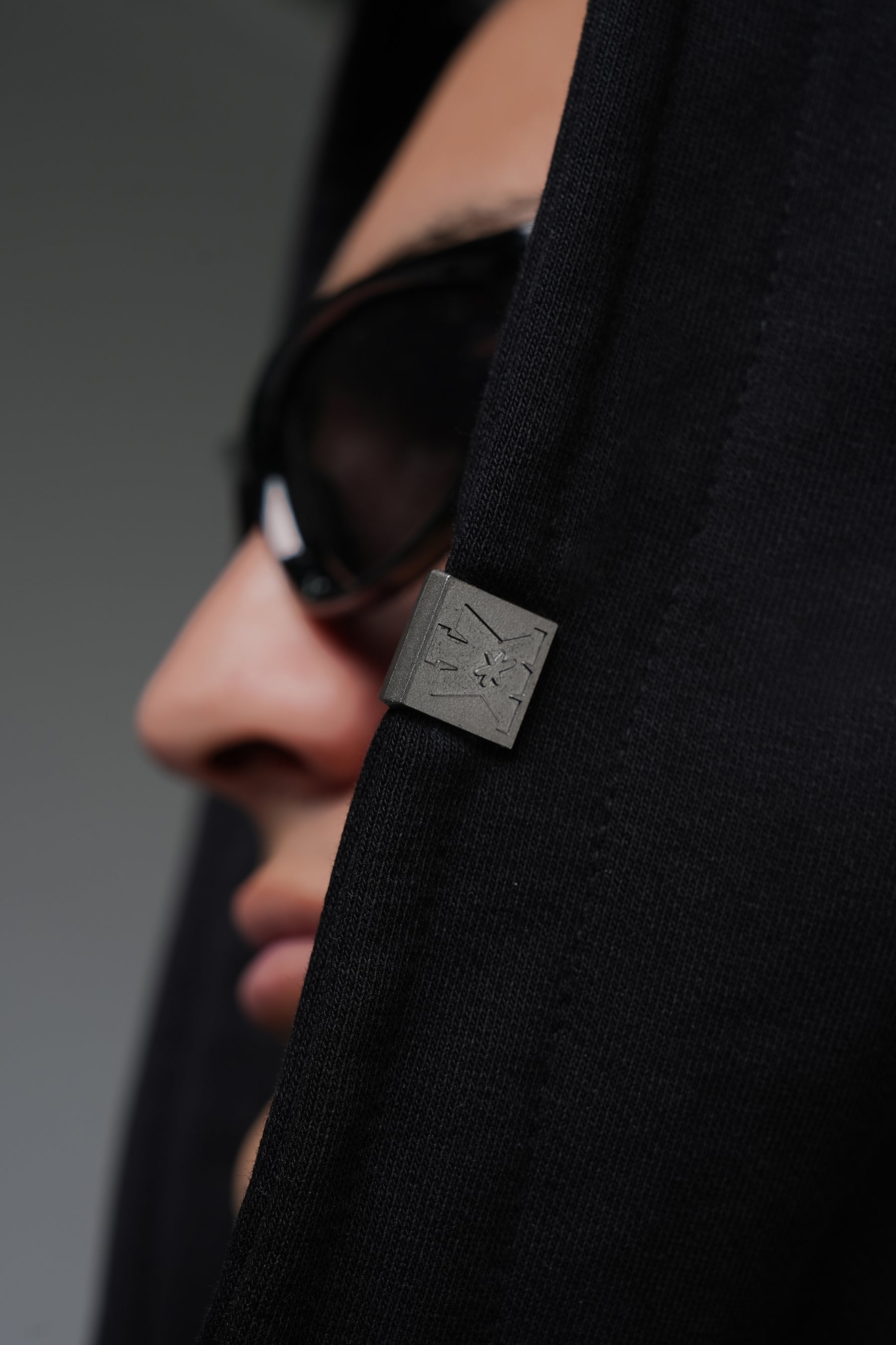 MIRACLE -Black Zip UP