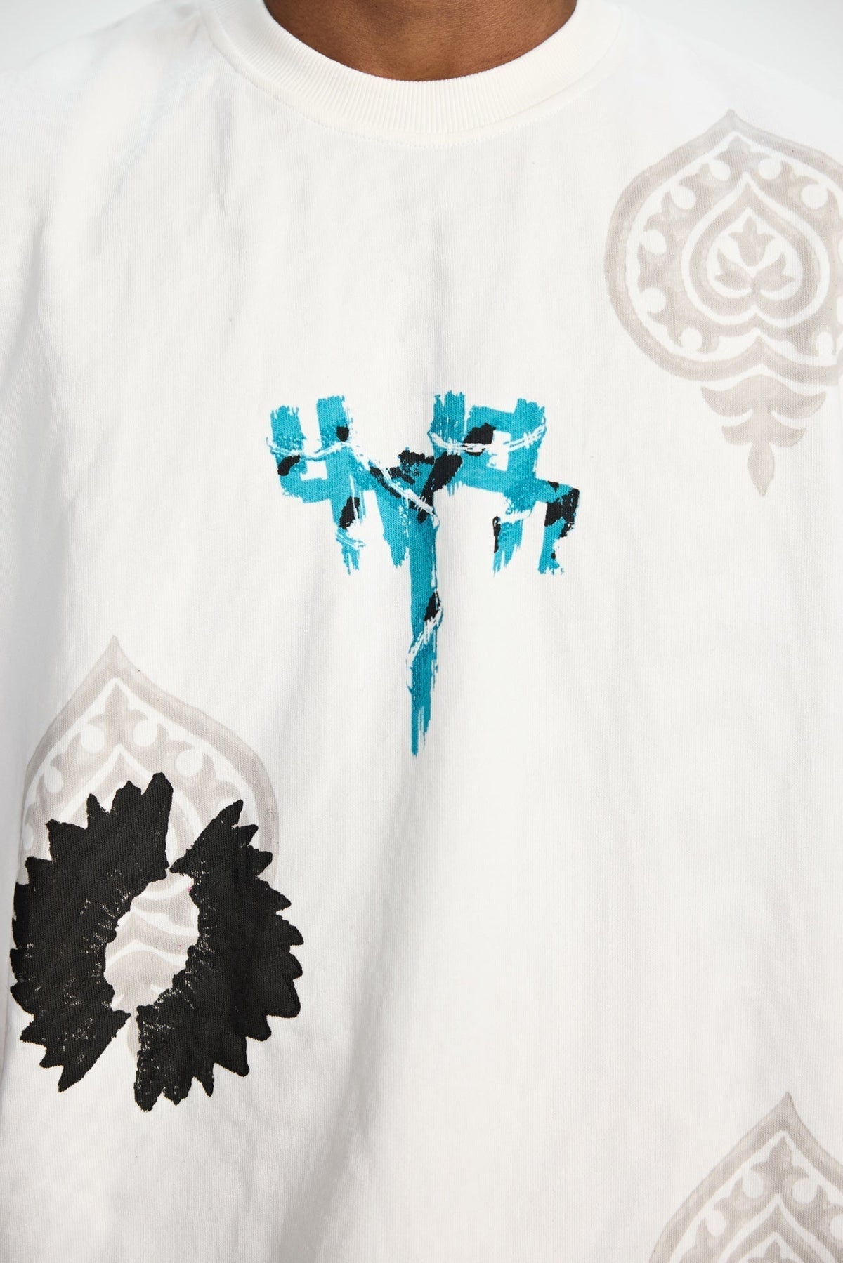 Sleeveless Block-printed T-shirt