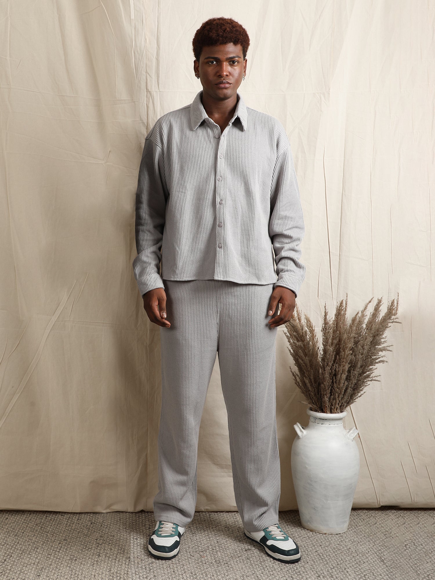 CO-ORD IN SWEATER KNIT FABRIC (LIGHT GREY)