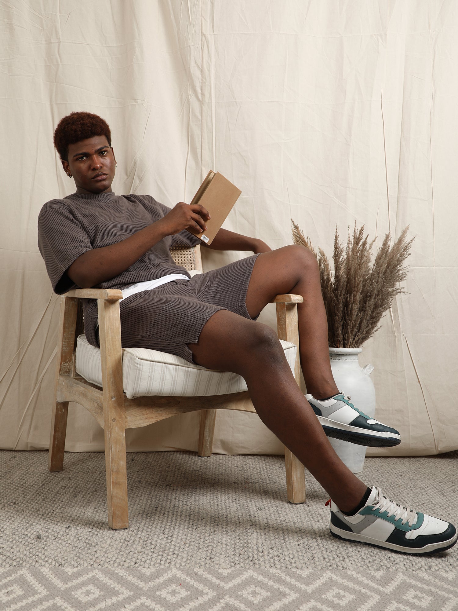 CO-ORD IN SWEATER KNIT FABRIC (DARK GREY)