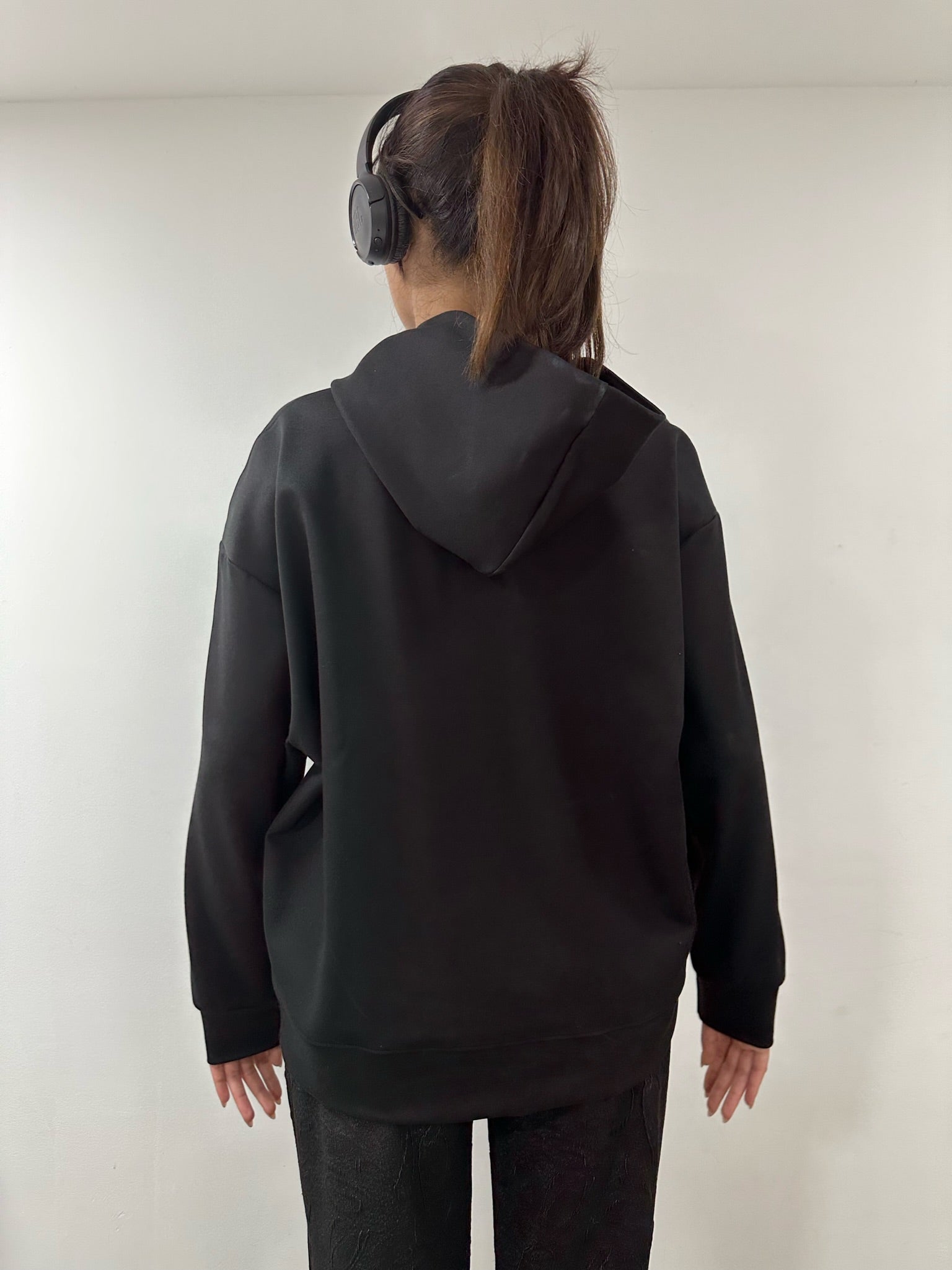 WT BOX - FIT HOODIE