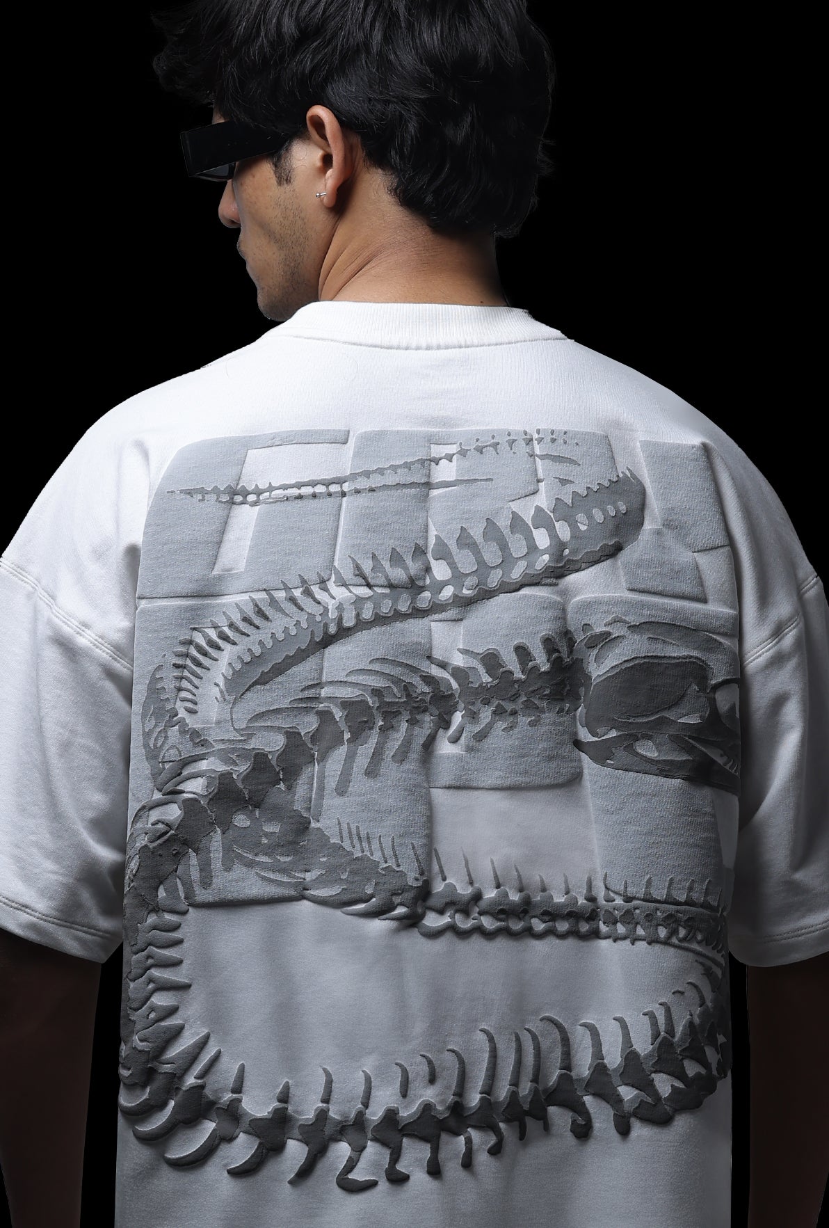WHITE SERPENT SUPREME T-SHIRT