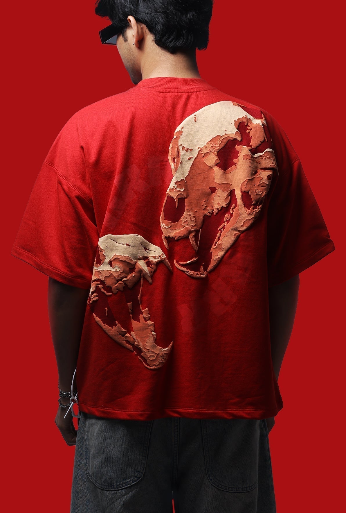 RED PREDATOR T-SHIRT