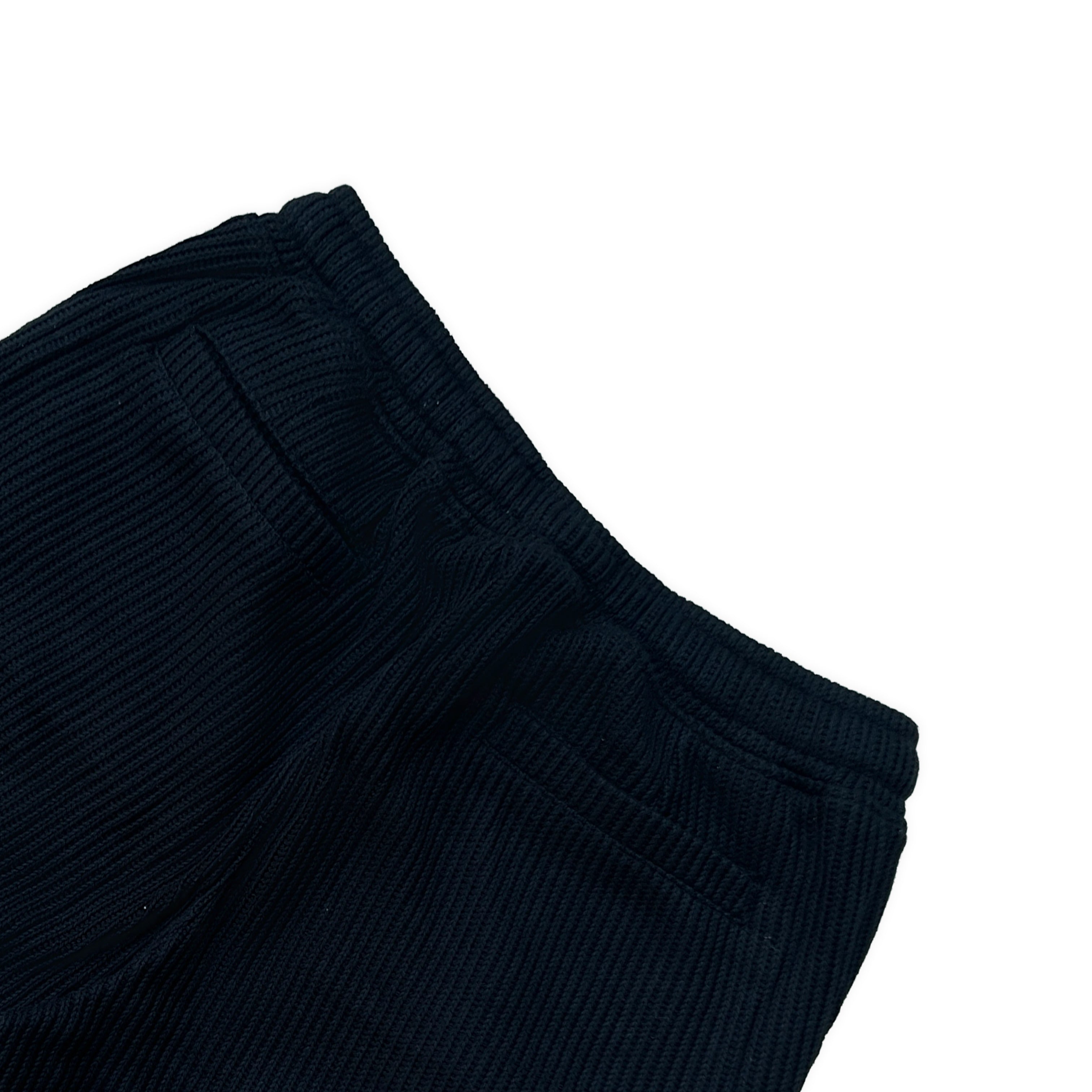 SWEATER KNIT FABRIC SHORTS(BLACK)