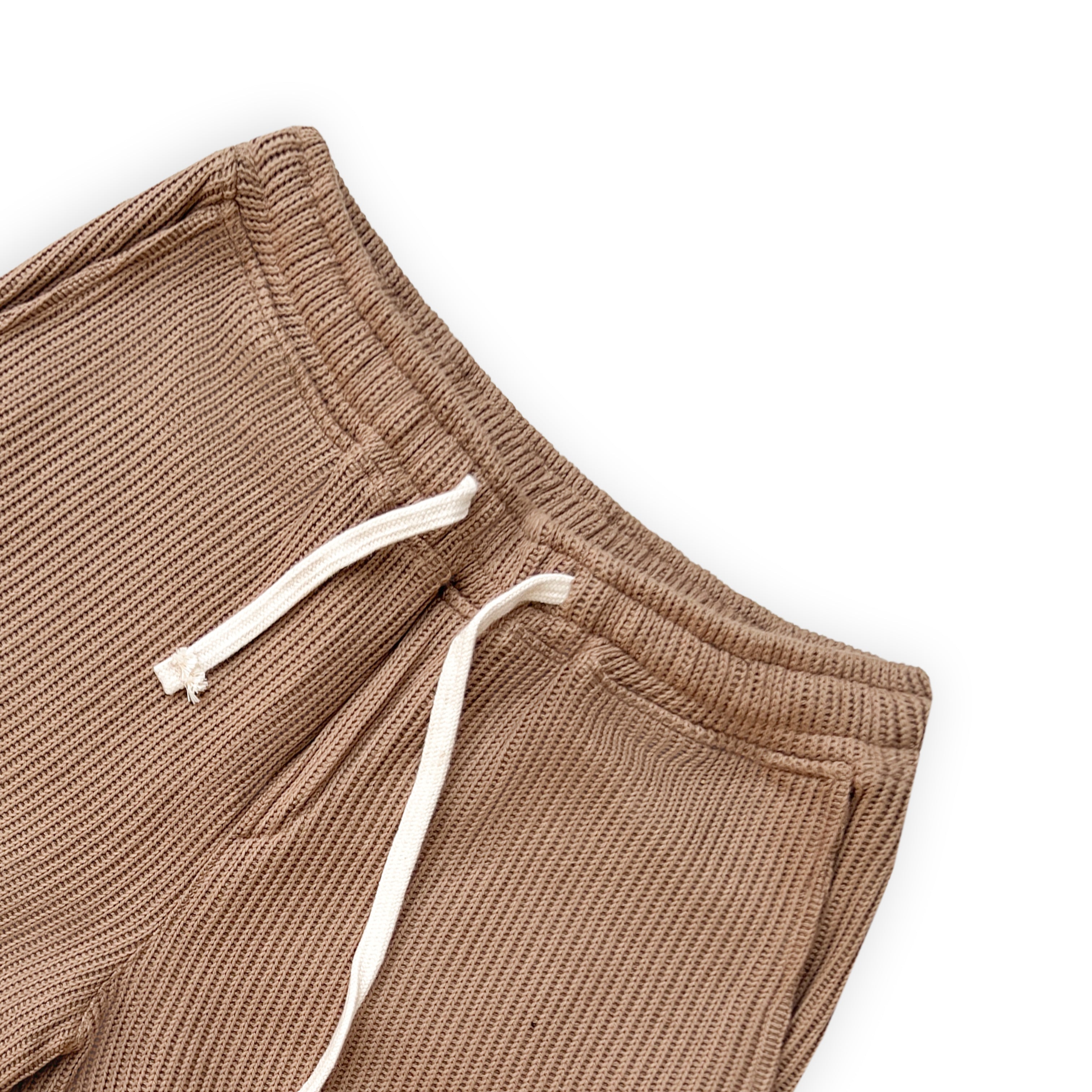 SWEATER KNIT FABRIC SHORTS(BROWN)