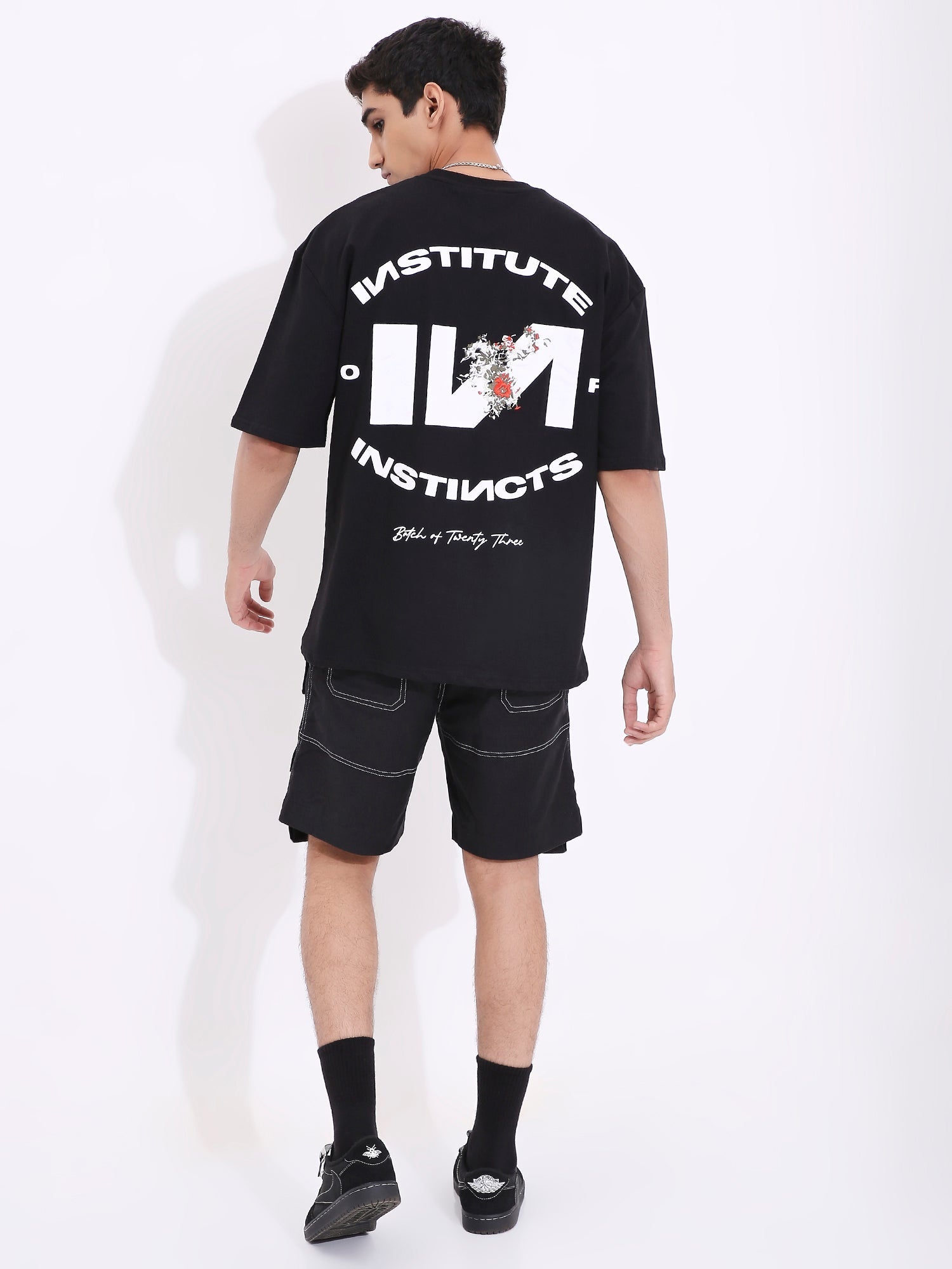 Institute Of Instincts - Oversized T-shirt (Black)