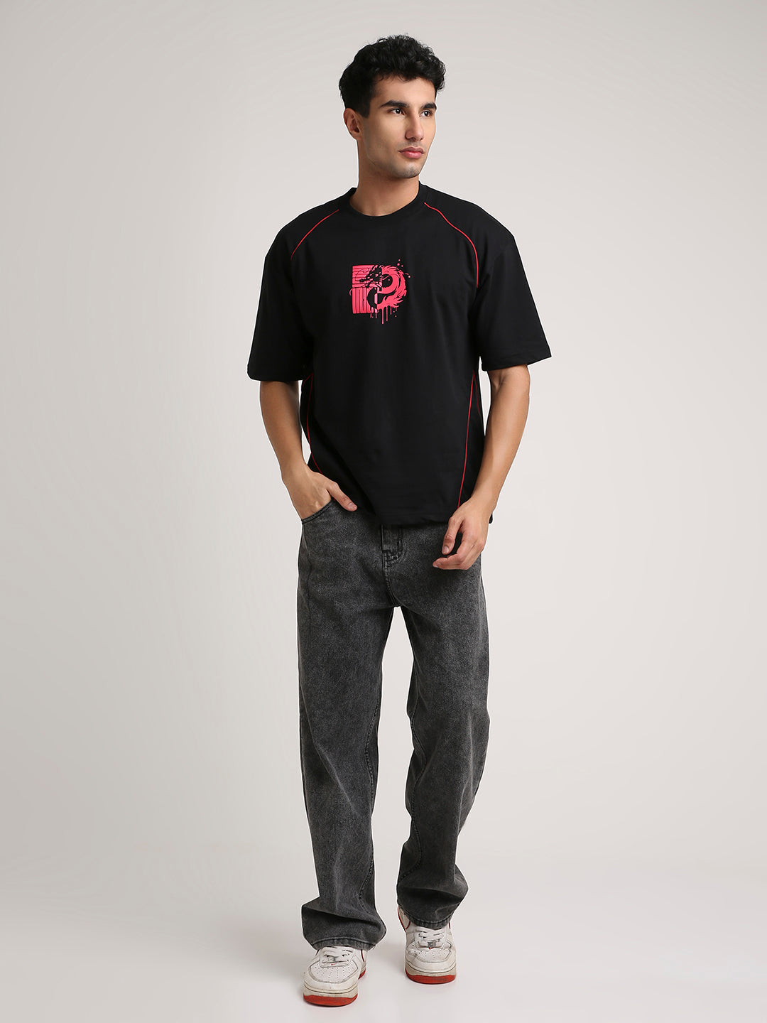 The First Dragon - Oversized T-Shirt (BlacK)
