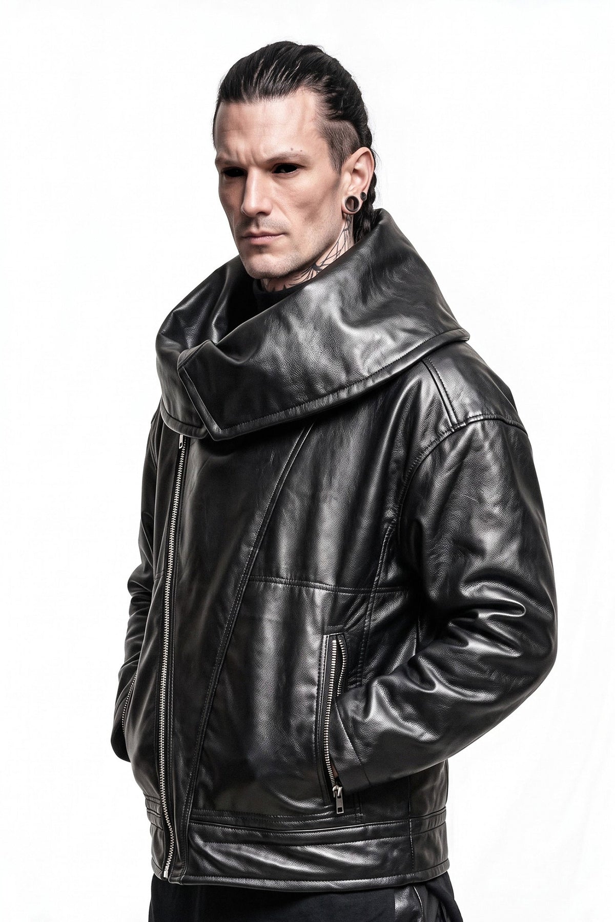 STATEMENT COLLAR JACKET