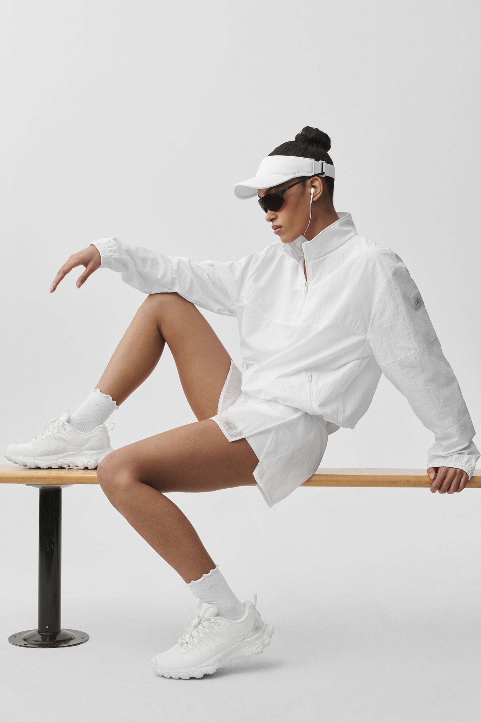 alo Light Weight Takeaway Track Pullover - White
