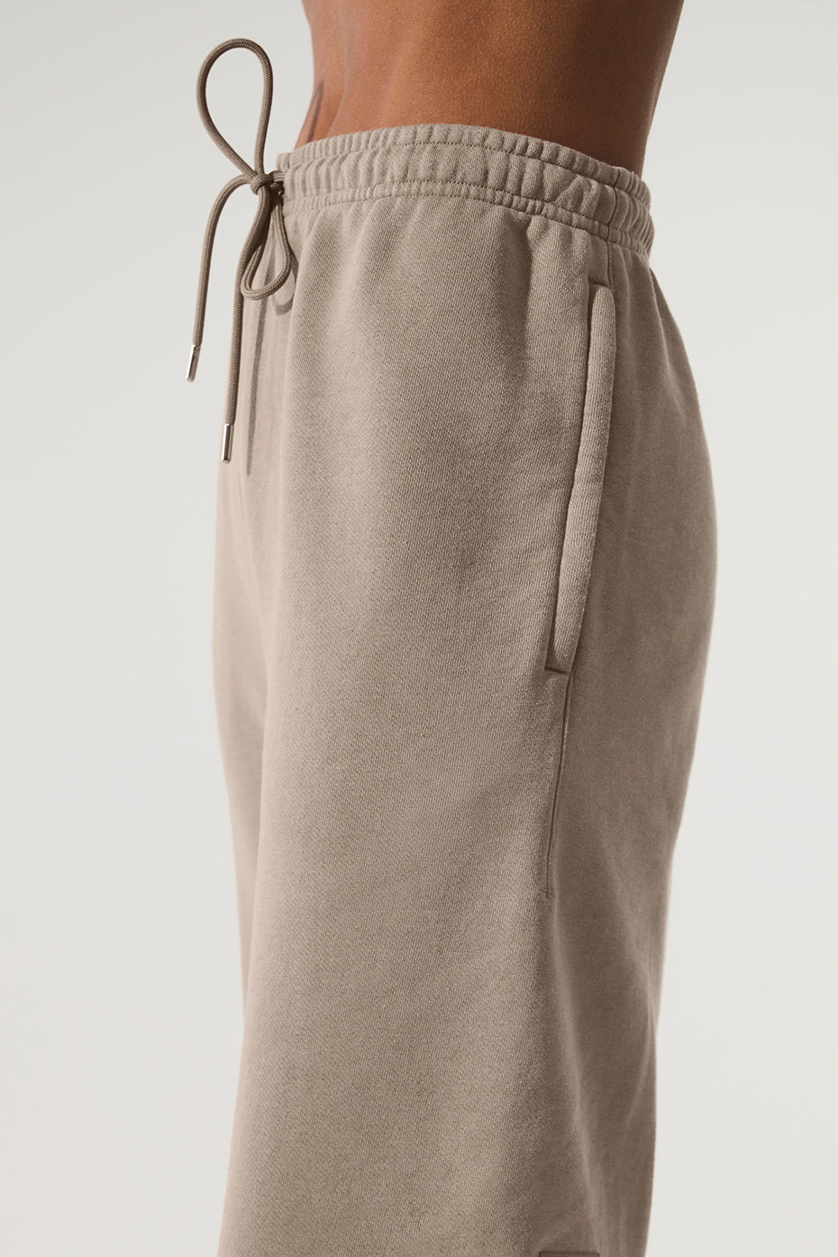 alo Chill Vintage Wash Sweatpant - Gravel Wash